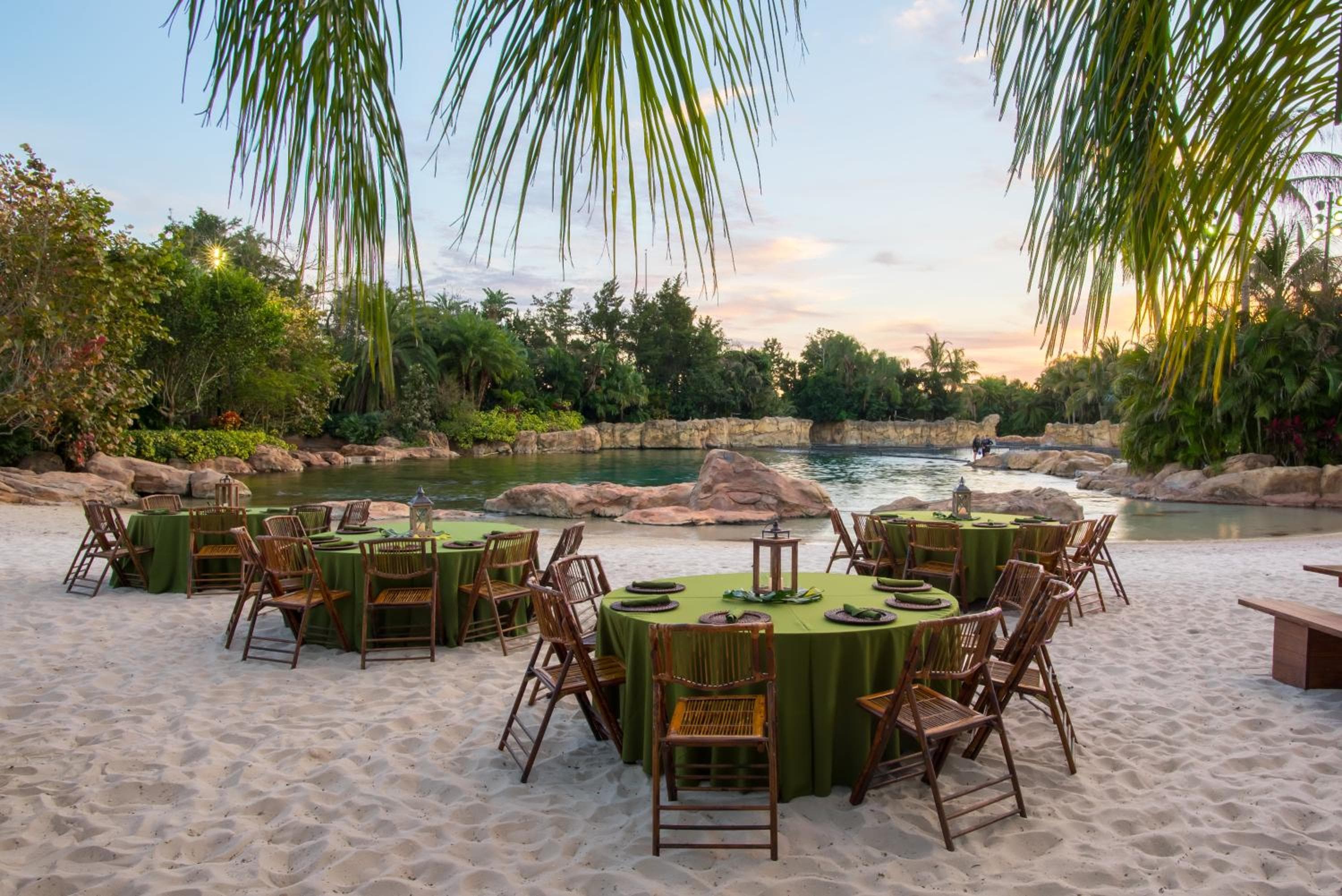 Staybridge Suites Orlando at SeaWorld by IHG - Free Breakfast & Shuttle to SeaWorld Parks — 7