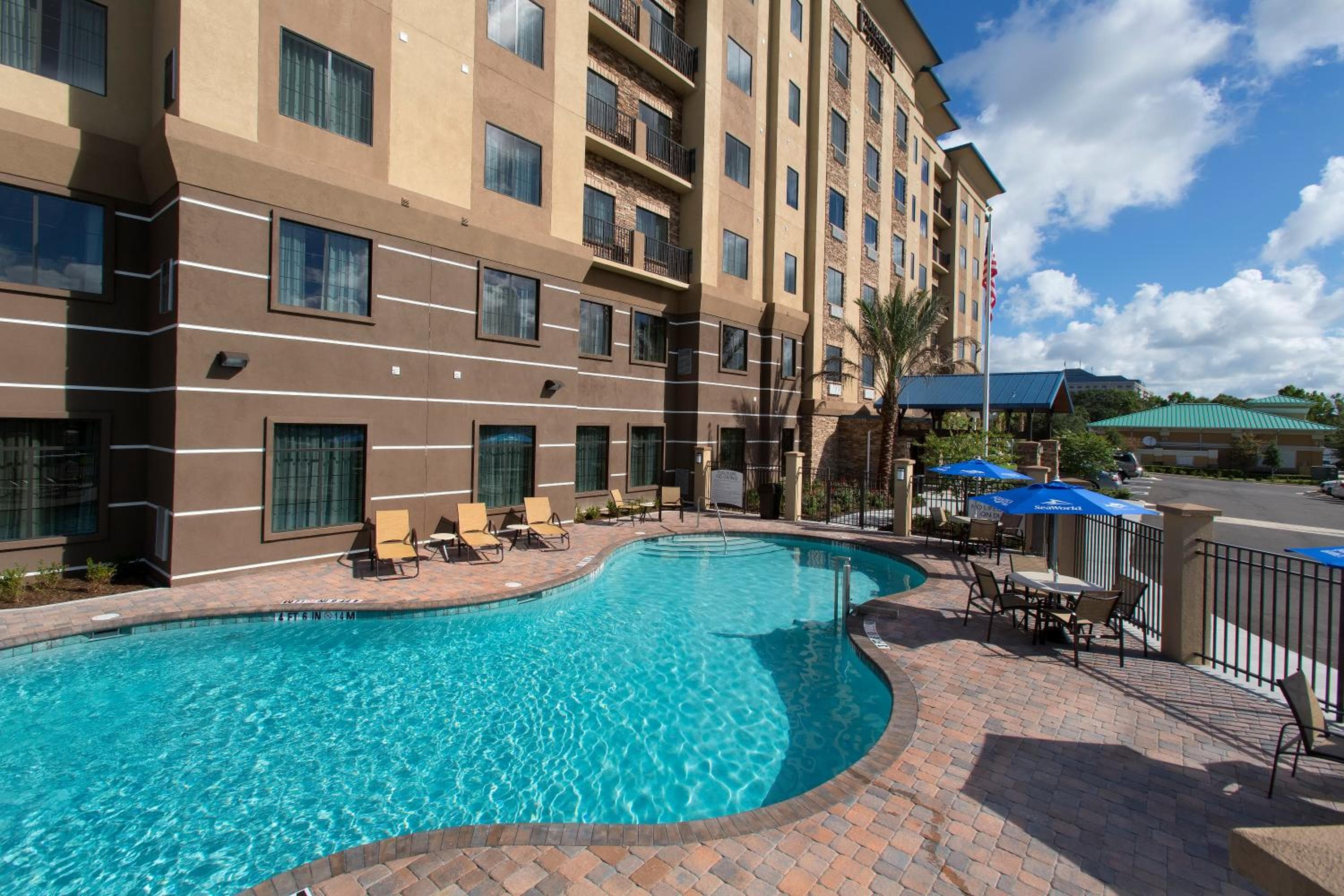 Staybridge Suites Orlando at SeaWorld by IHG - Free Breakfast & Shuttle to SeaWorld Parks — 11