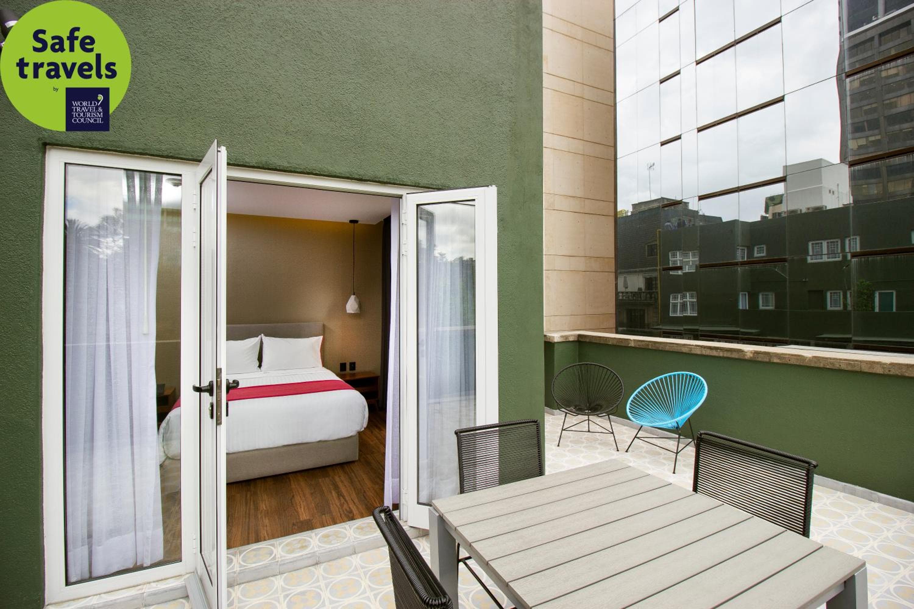 Riforma dell'Hotel MX — 14