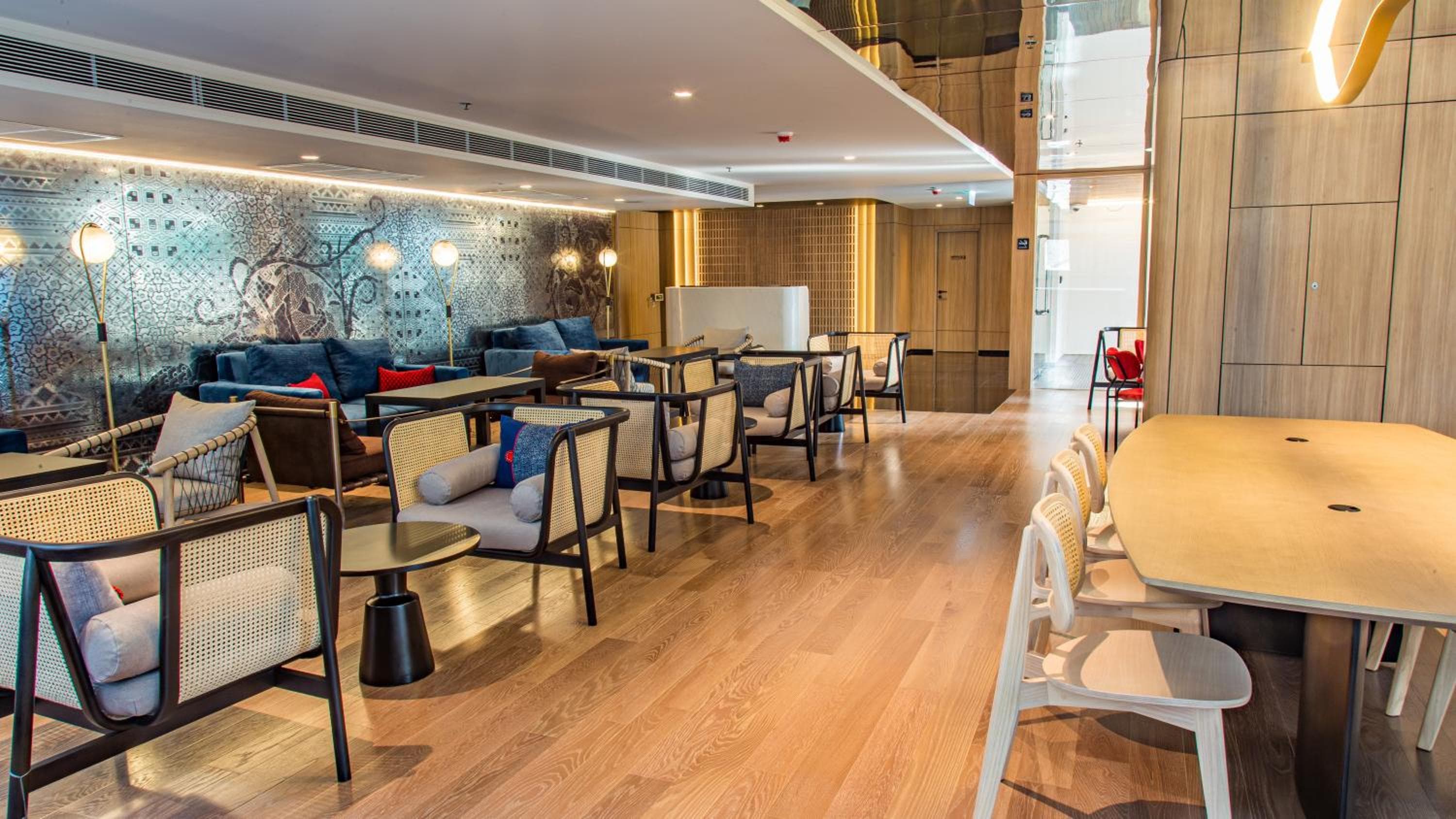 Oakwood Residence Sukhumvit Thonglor Bangkok — 9