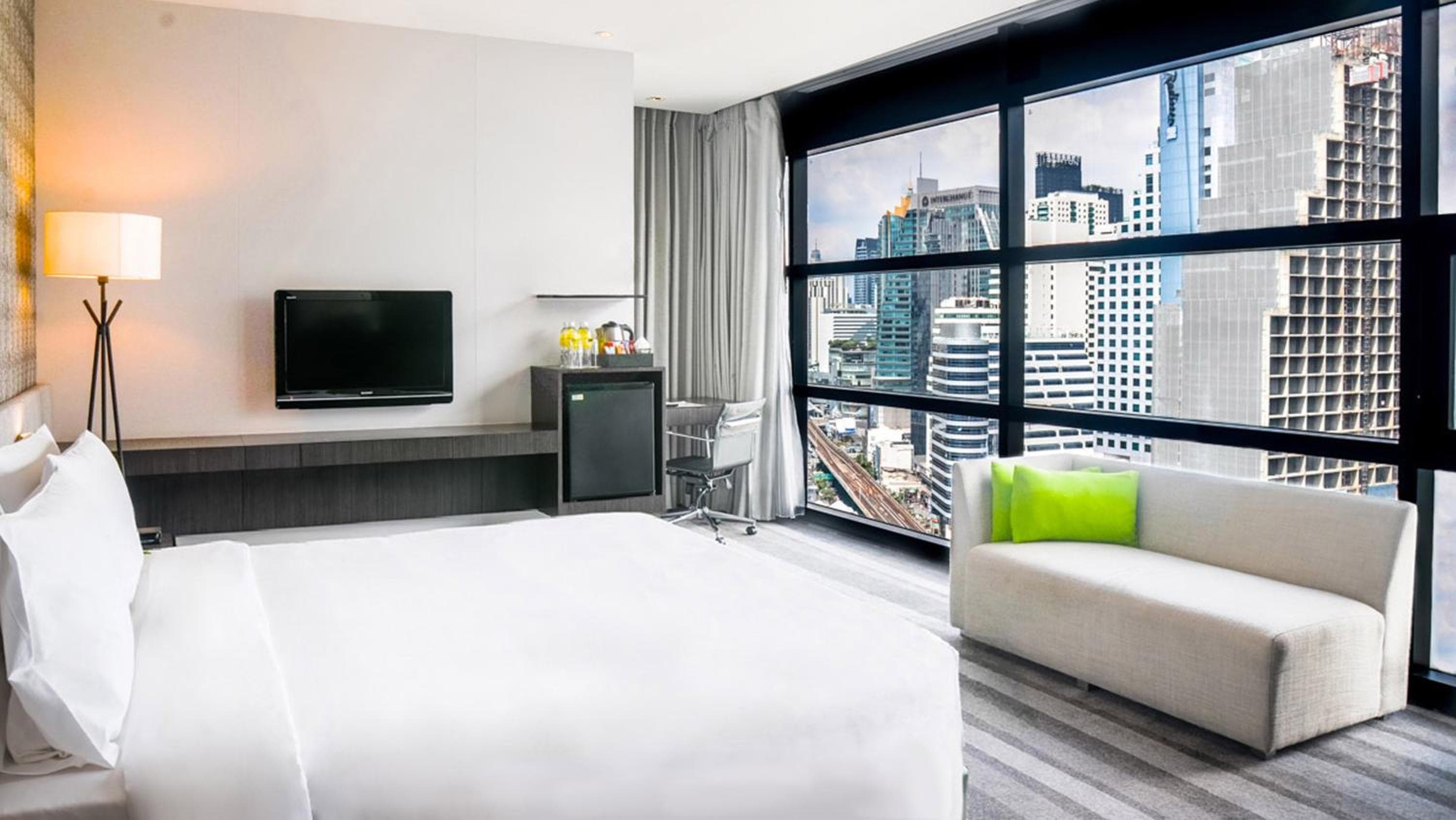 Holiday Inn Bangkok Sukhumvit by IHG — 24