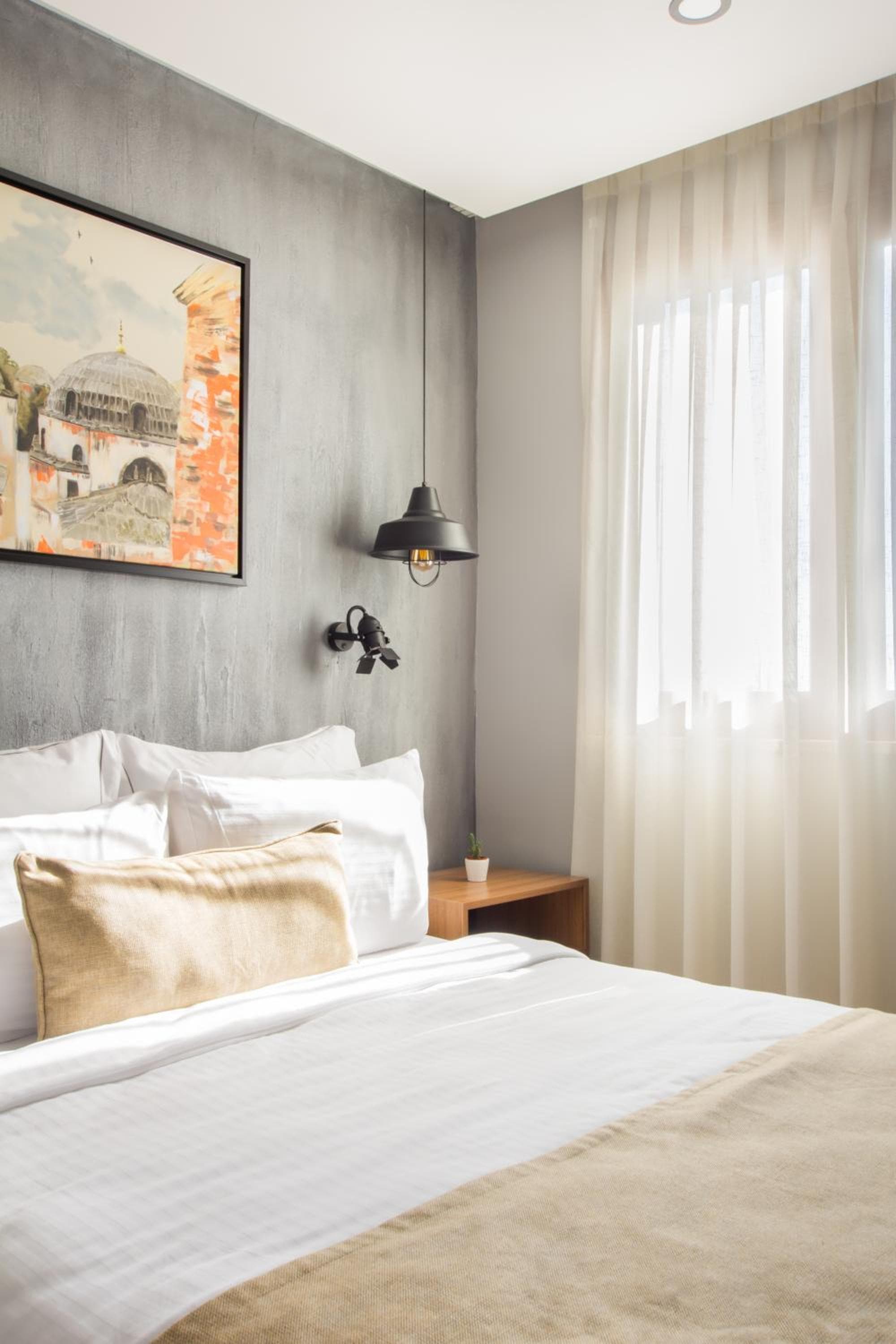Hotel Poem — 17