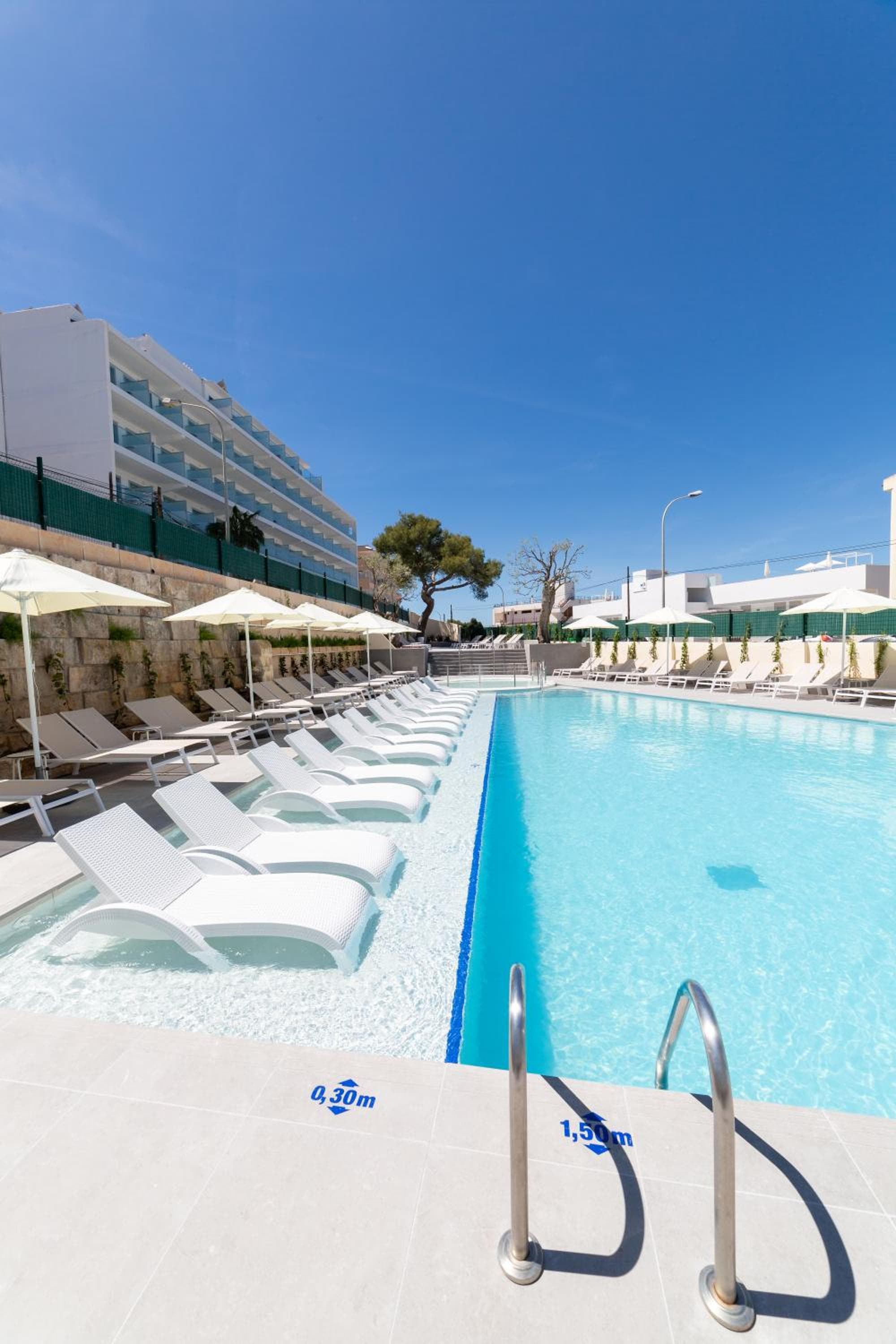Reverence Life Hotel - Adults Only — 22