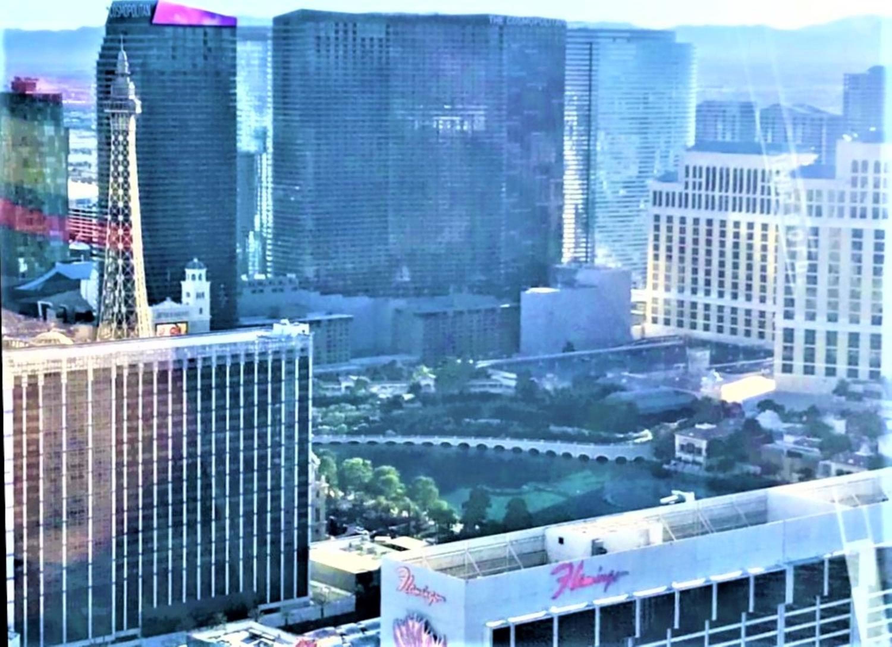 Jockey Resort Suites Center Strip — 6