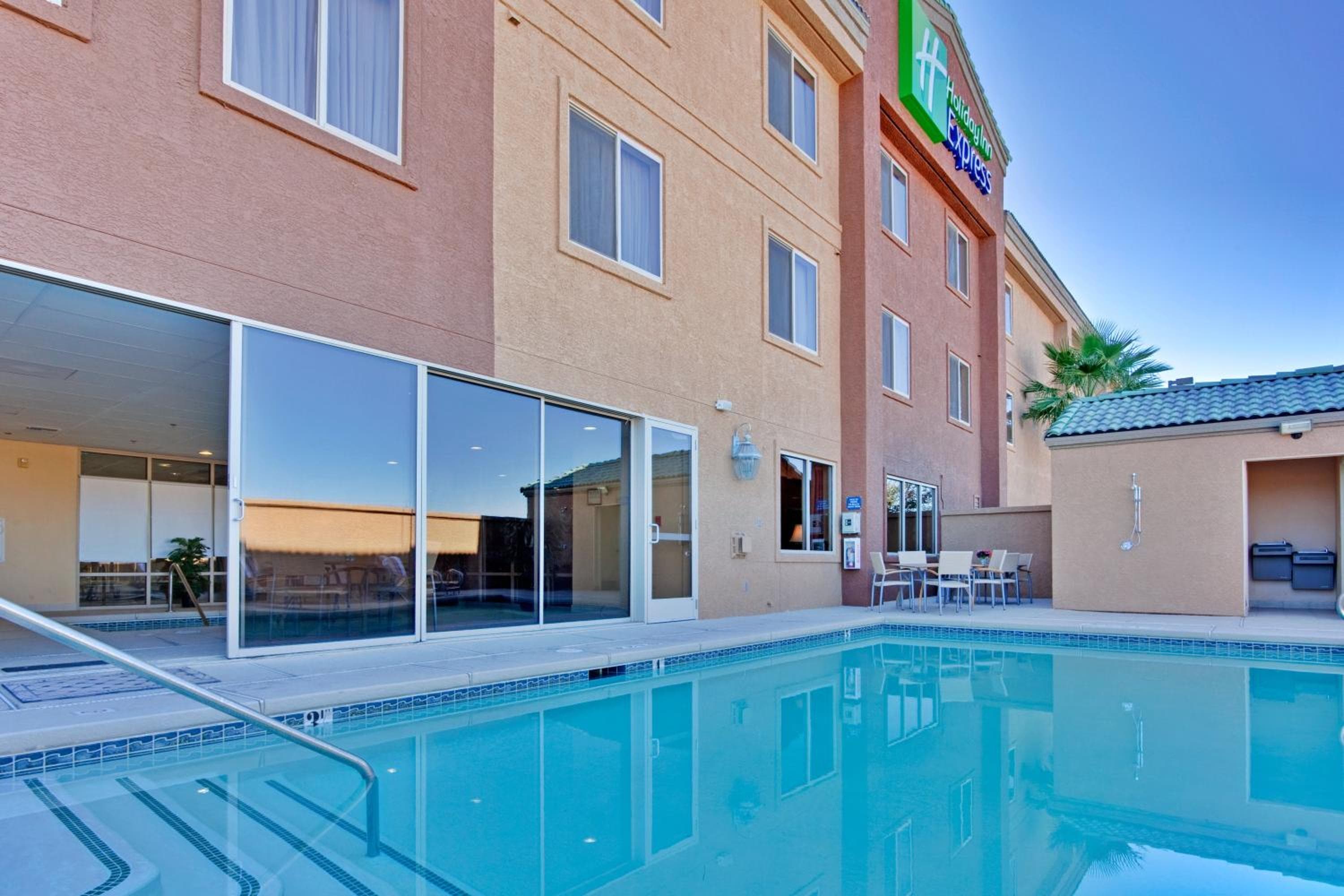 Holiday Inn Express Las Vegas-Nellis, ein IHG Hotel — 22