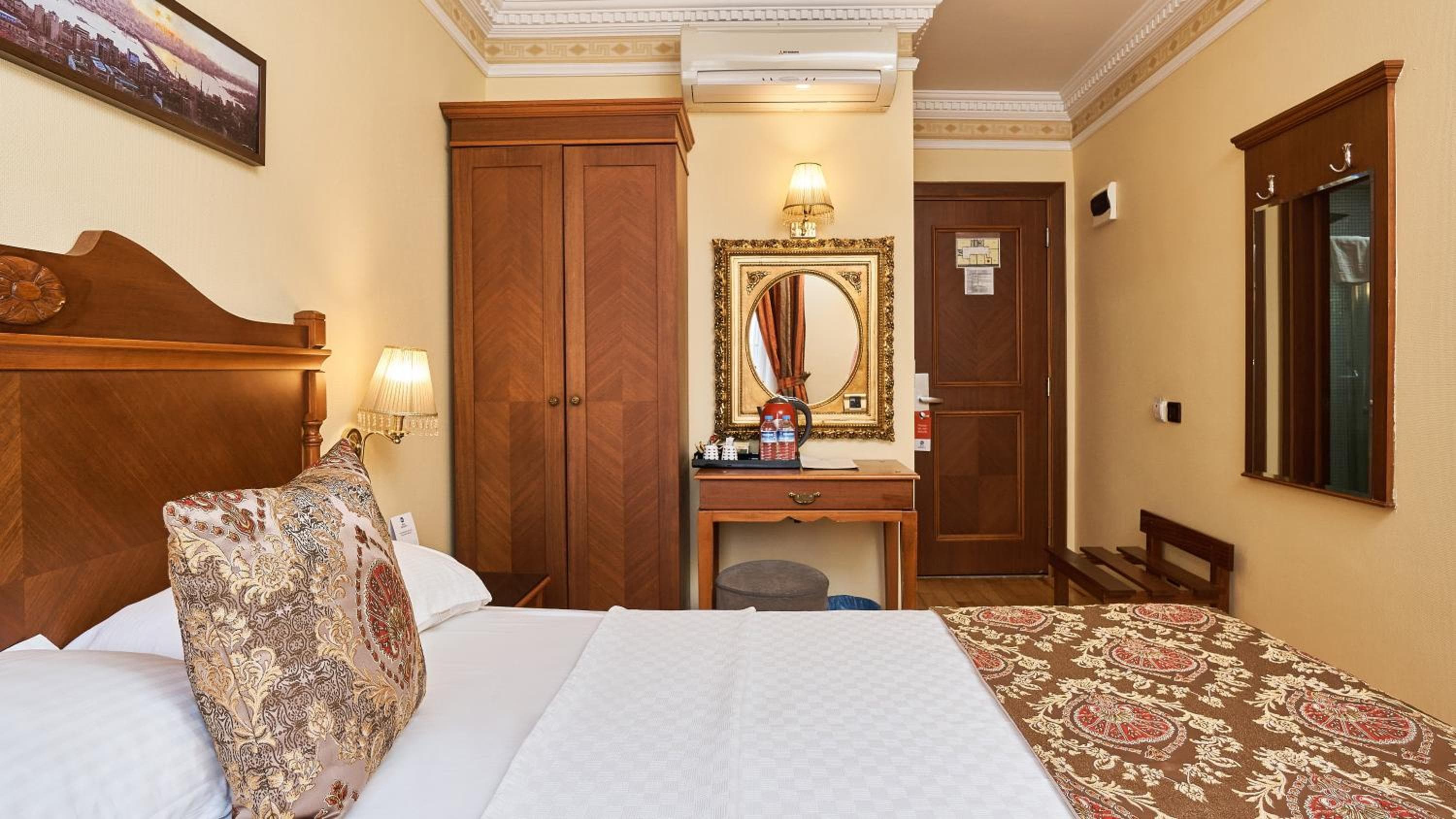 Best Western Empire Palace Hotel & Spa — 26