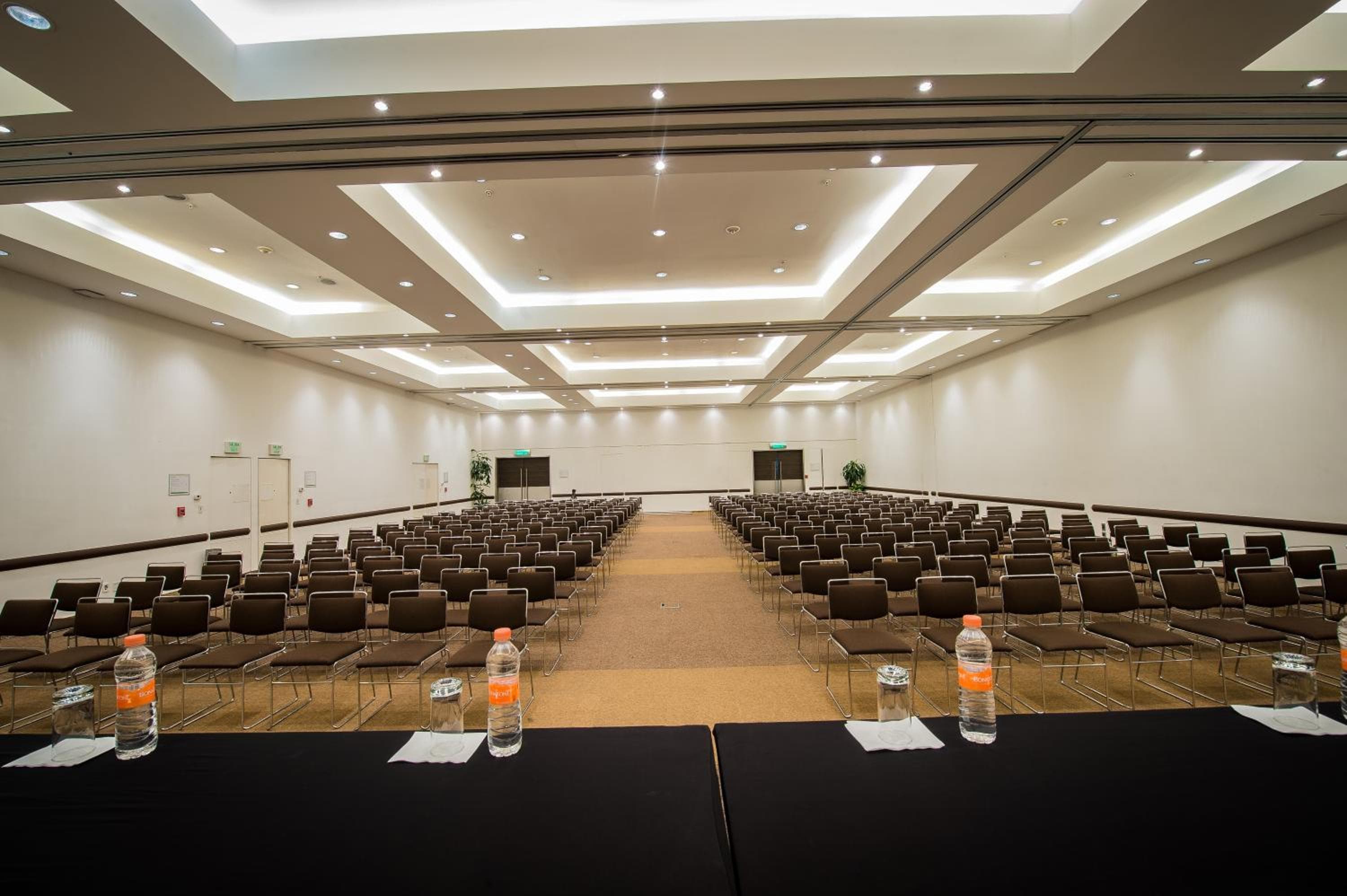 Holiday Inn Mexico City-Plaza Universidad by IHG — 8