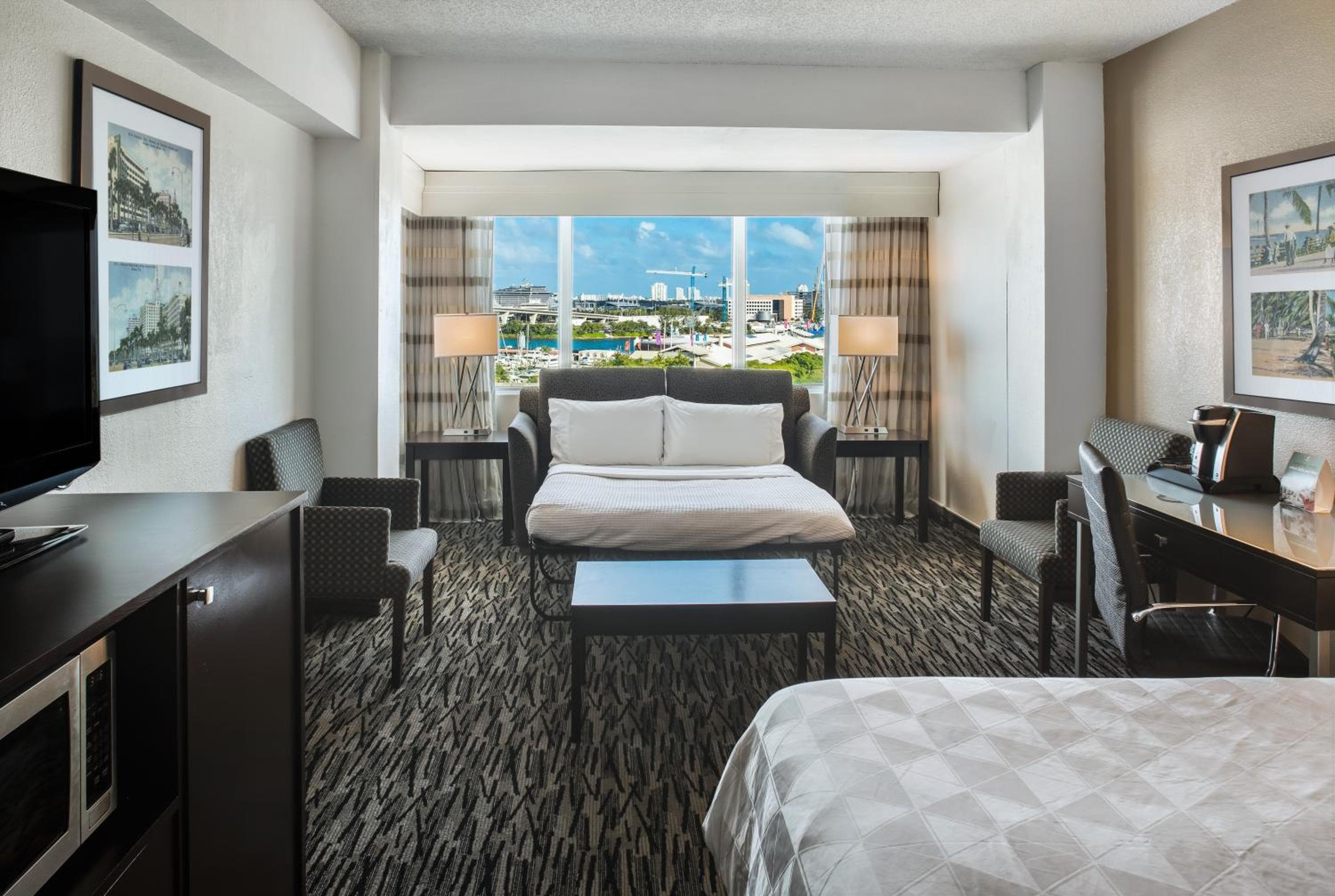 Holiday Inn Hotel Port of Miami-Downtown by IHG — 19