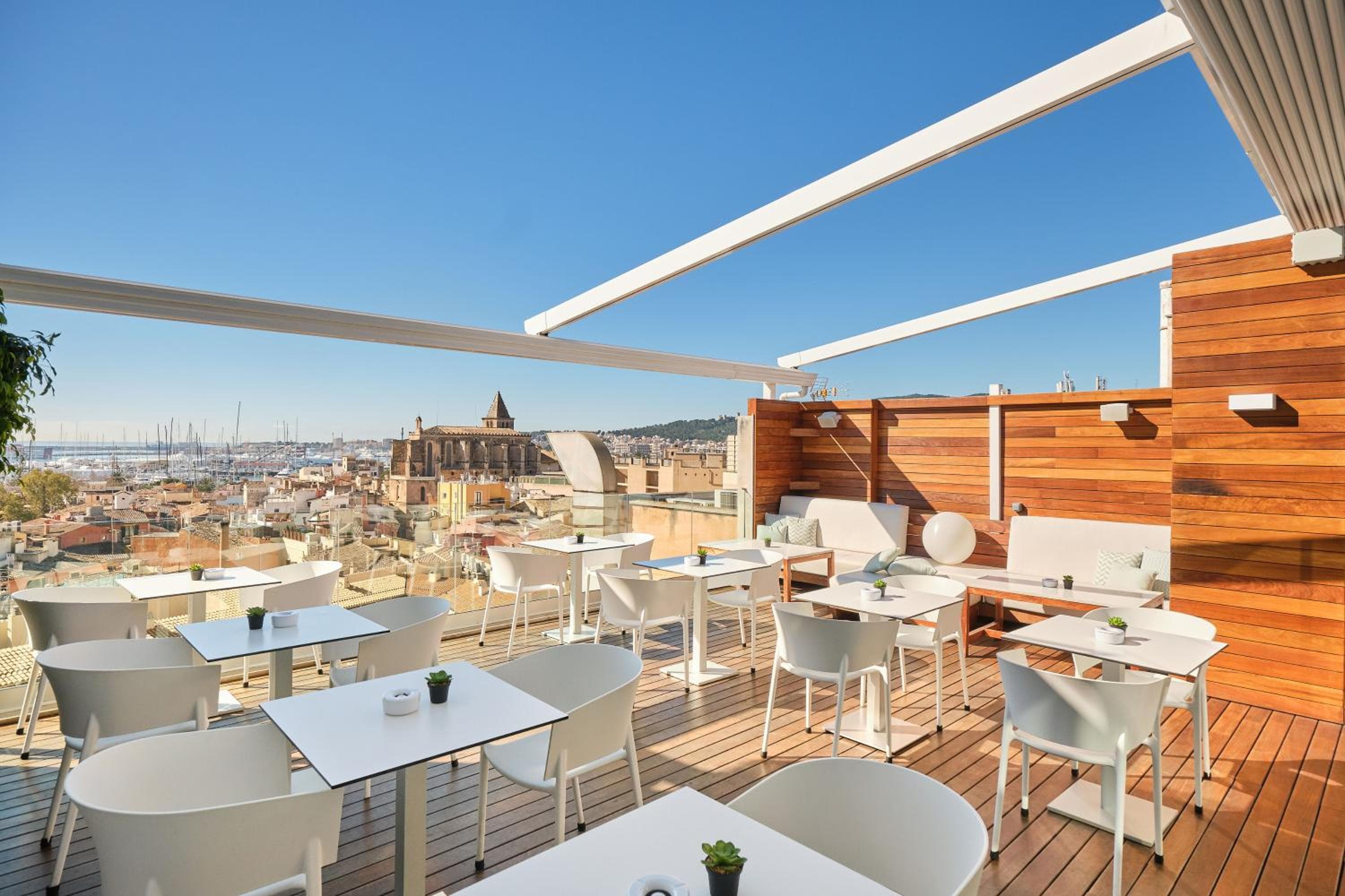 Hotel Almudaina — 23
