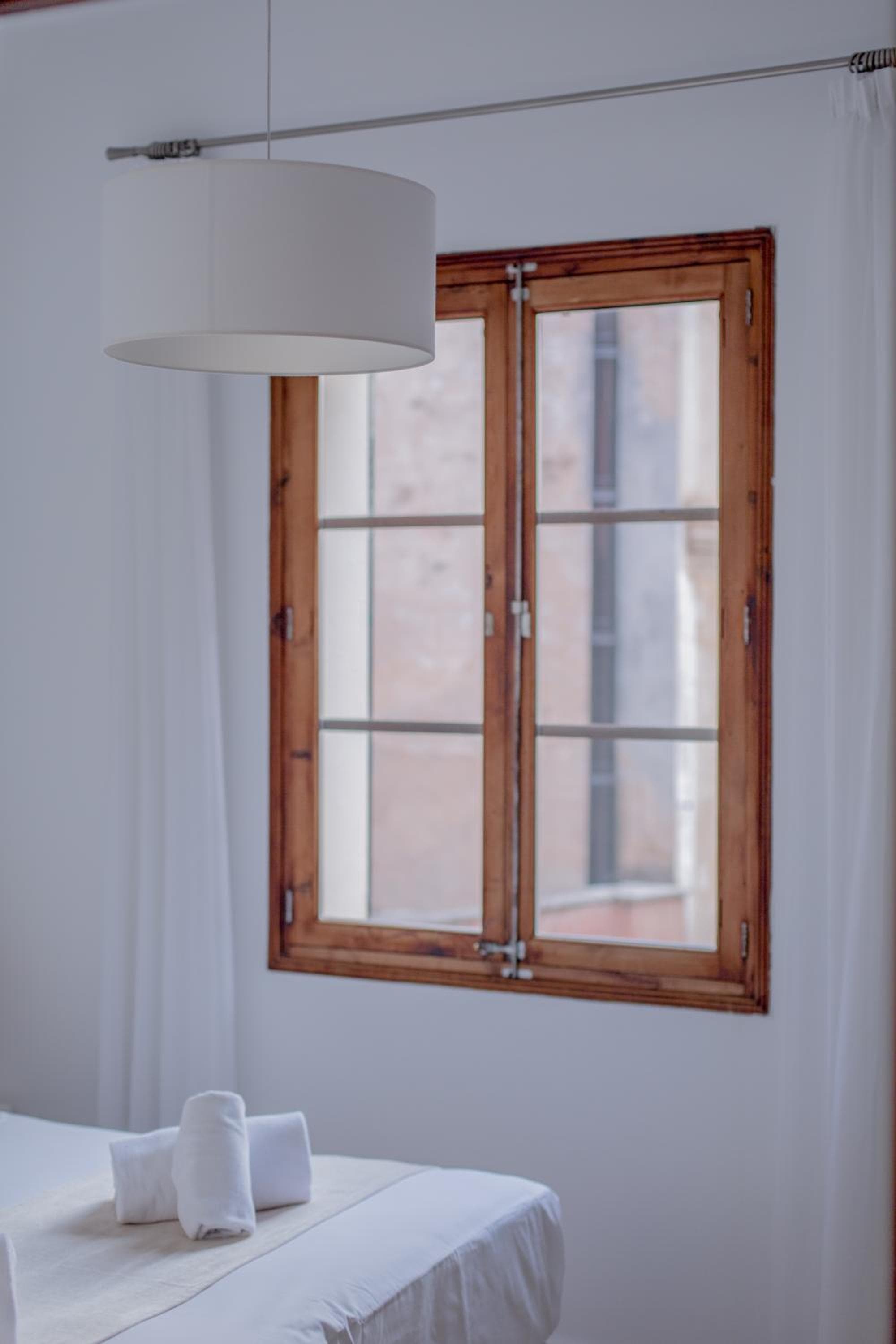 Suite singolari della Fratellanza — 24