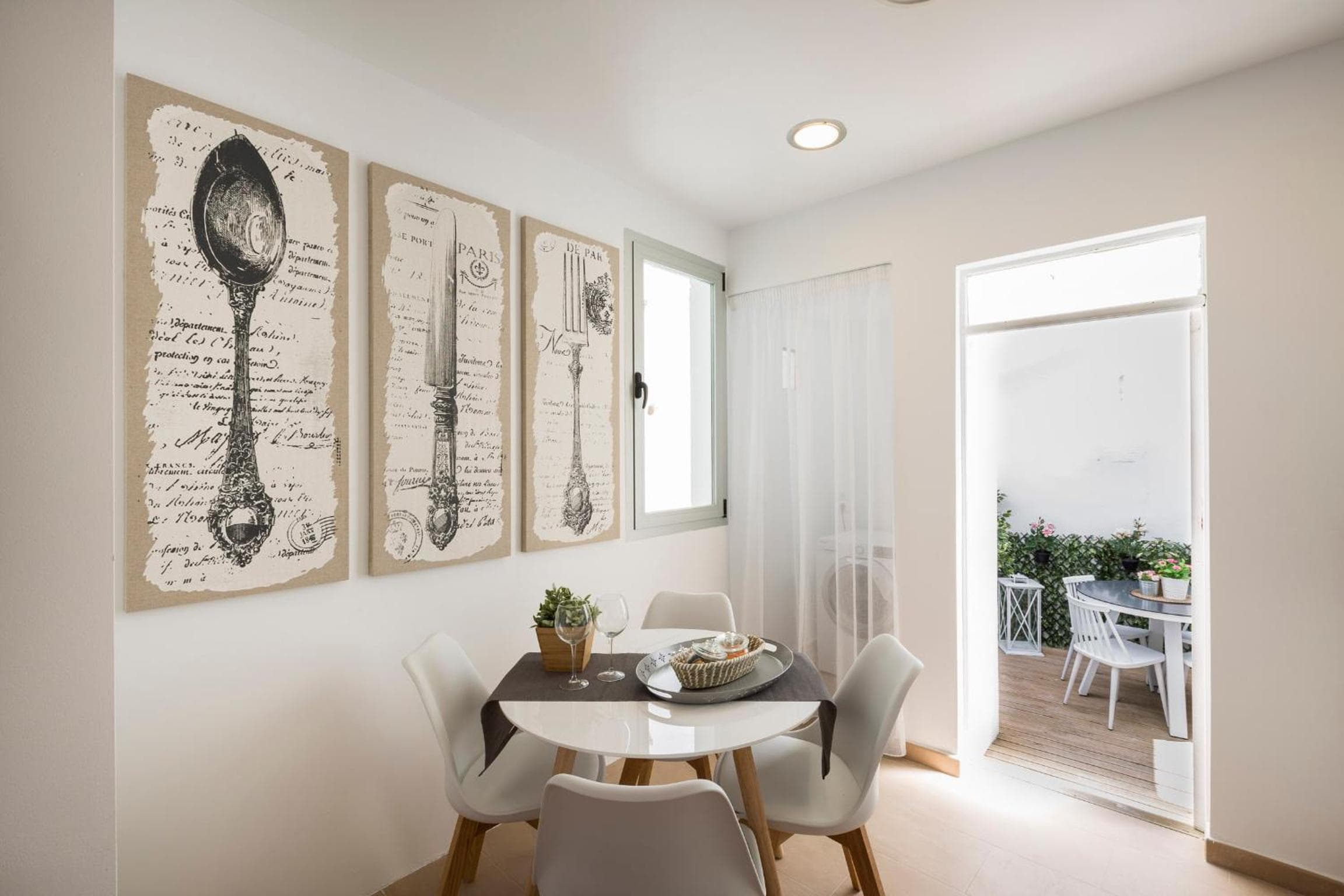 Suite singolari della Fratellanza — 18
