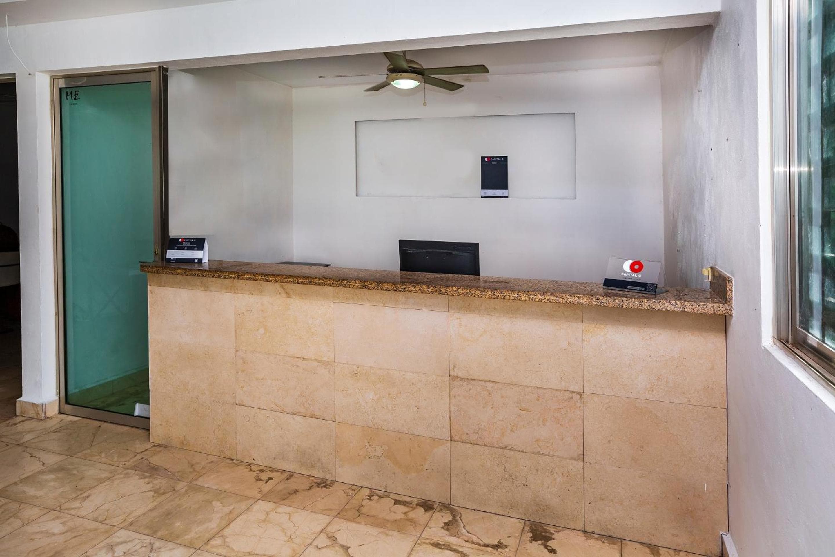 Aeropuerto Internacional Capital O Cancún 24 p 7 — 5