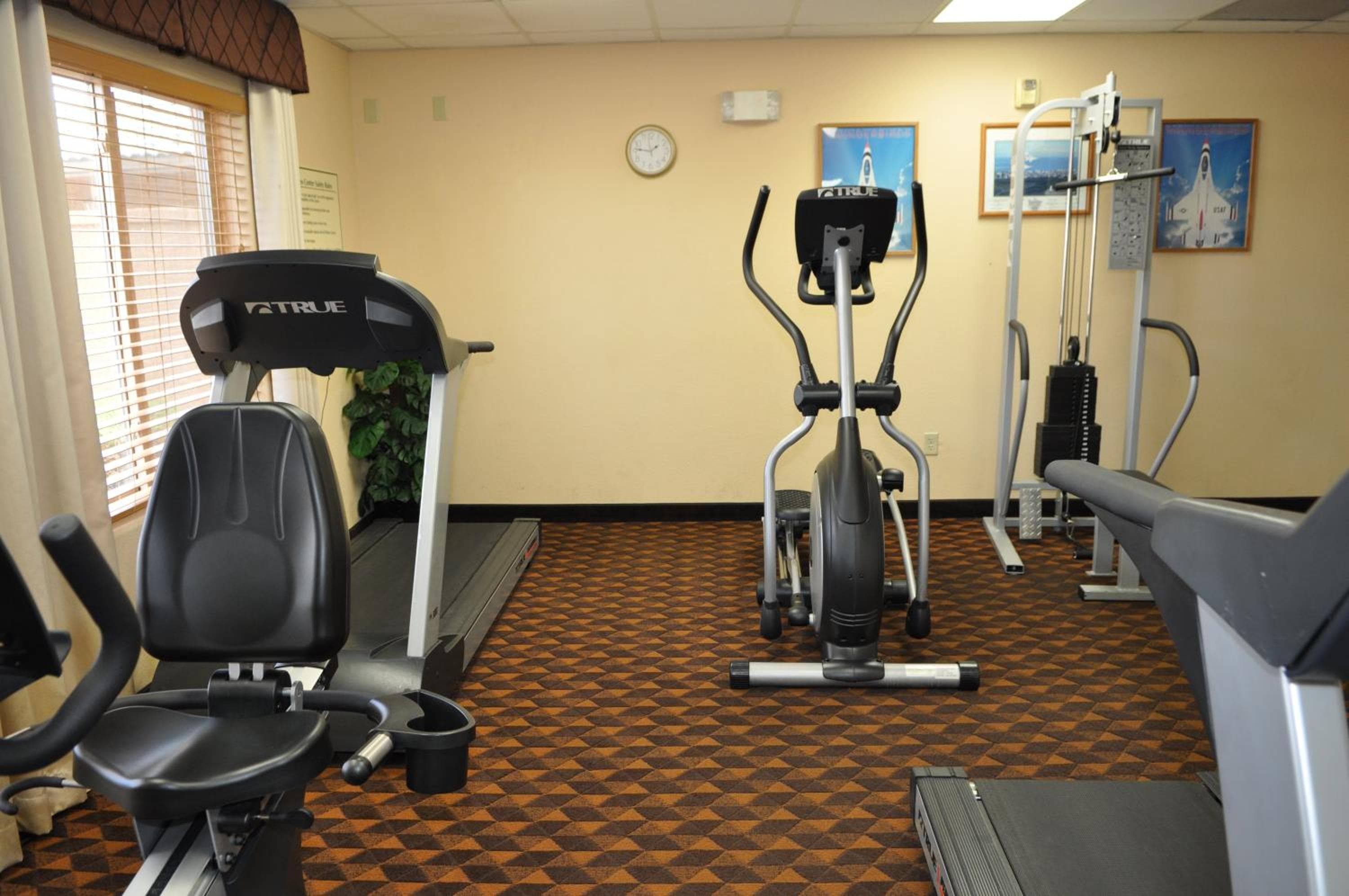 Holiday Inn Express Las Vegas-Nellis, ein IHG Hotel — 16