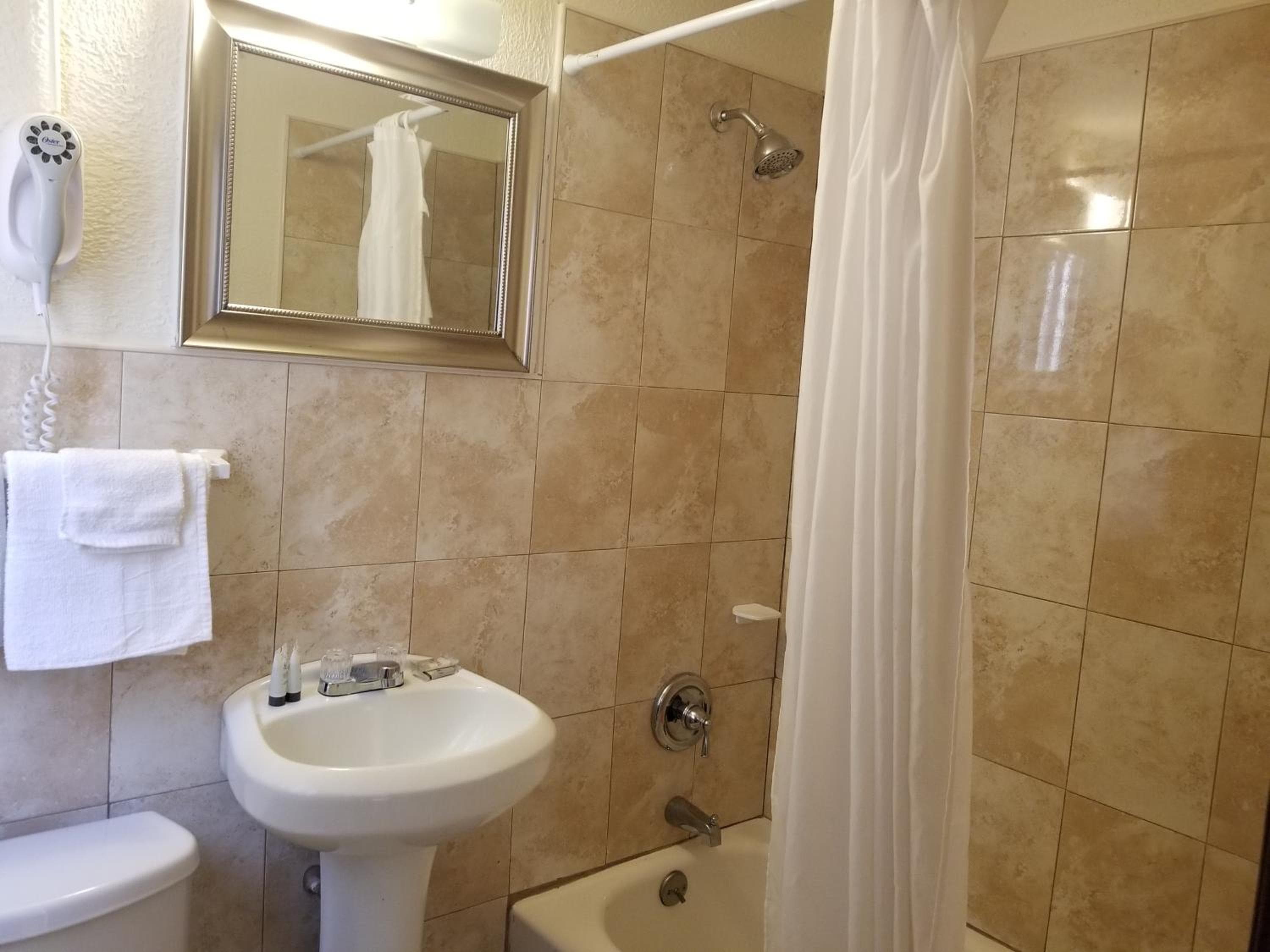 Parkway Inn — 18