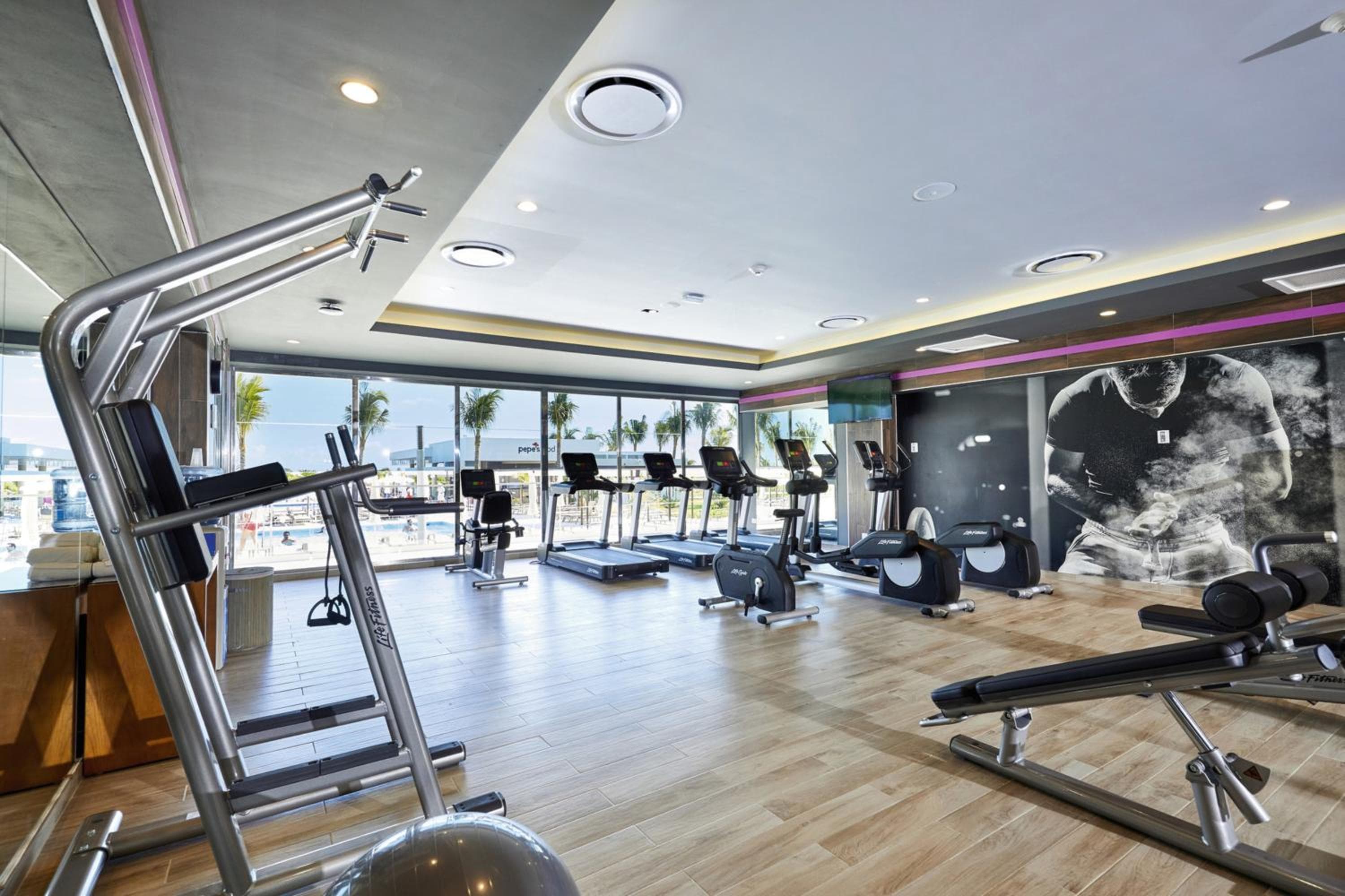 Riu Palace Costa Mujeres - All Inclusive — 24