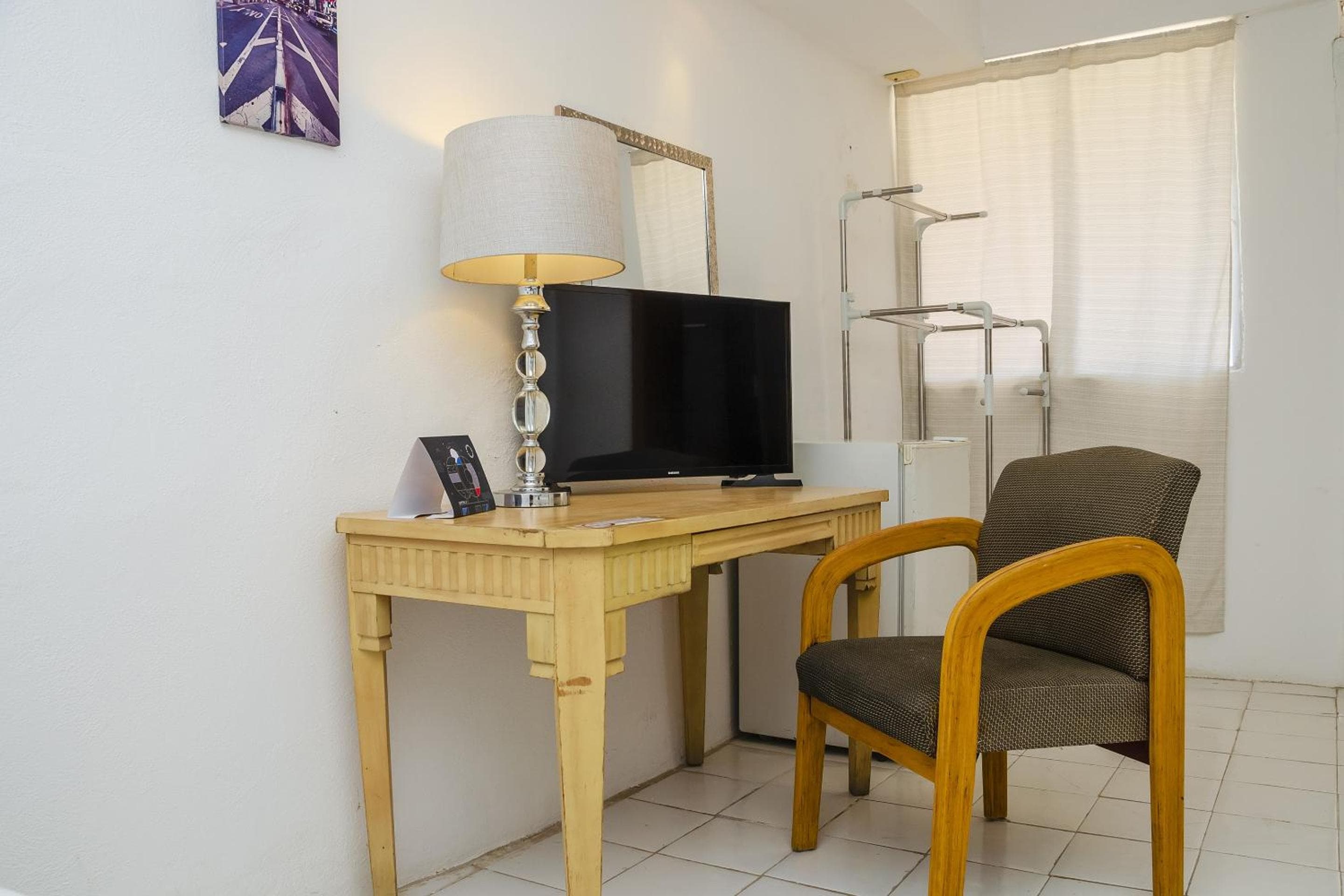 Capital O Hotel Dos Mares, Cabo San Lucas — 16
