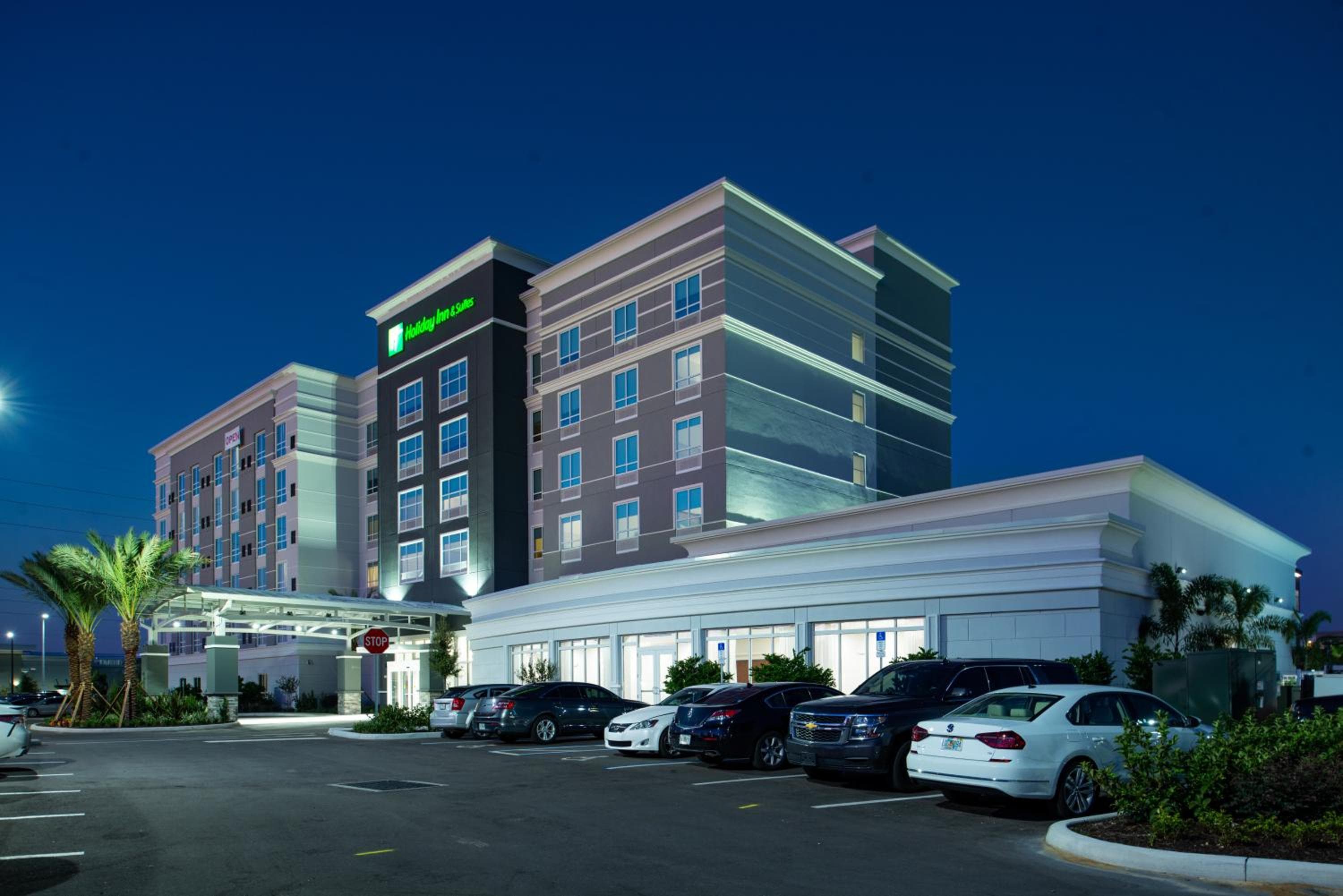Holiday Inn & Suites Orlando - I-Drive - Theme Parks by IHG — 18