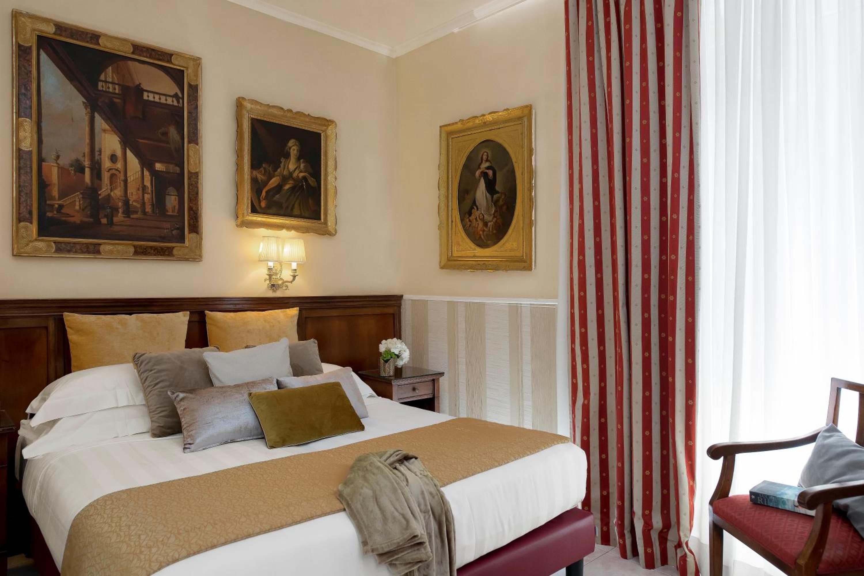 Hotel Des Artistes Roma — 11