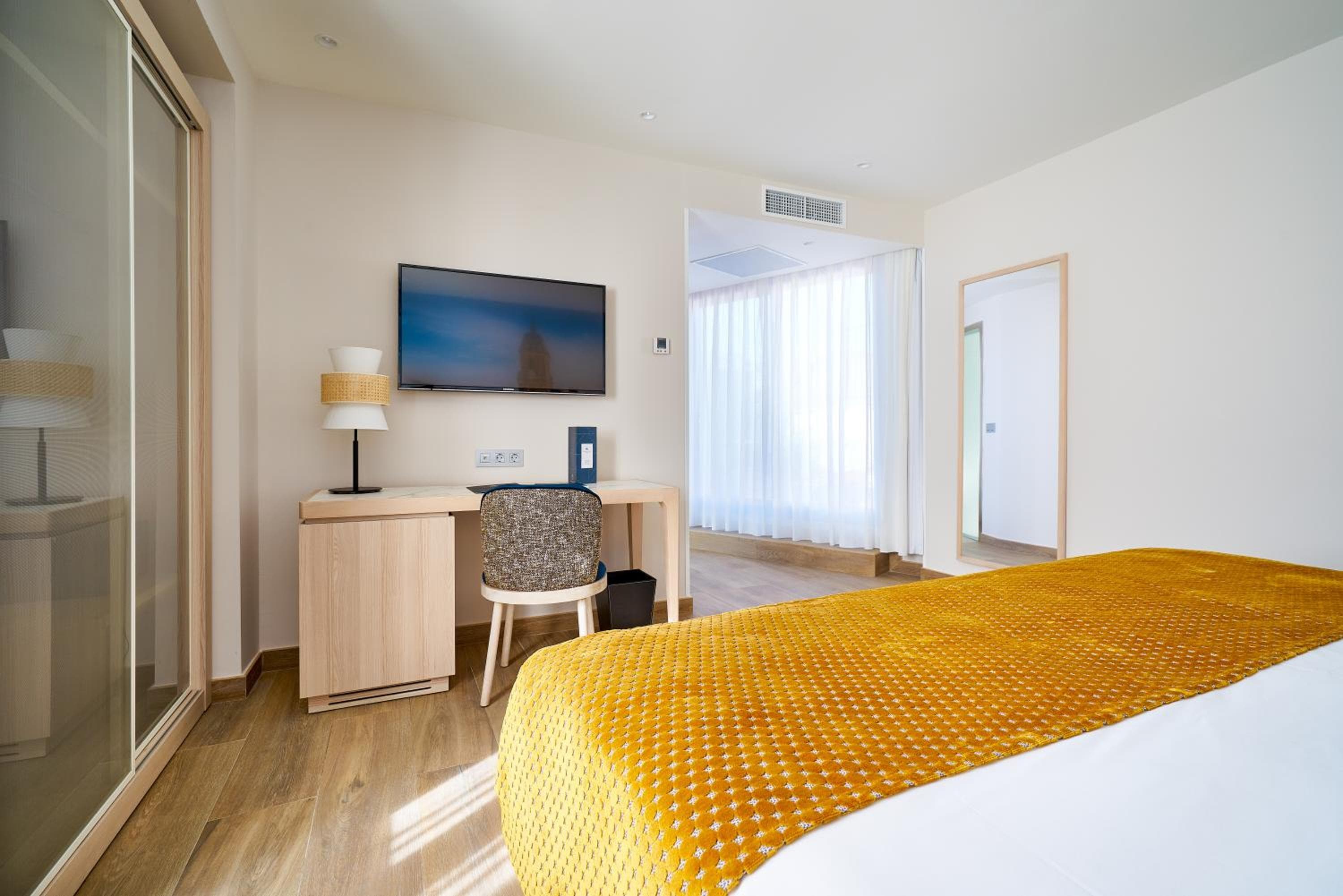 Eurostars Astoria — 6