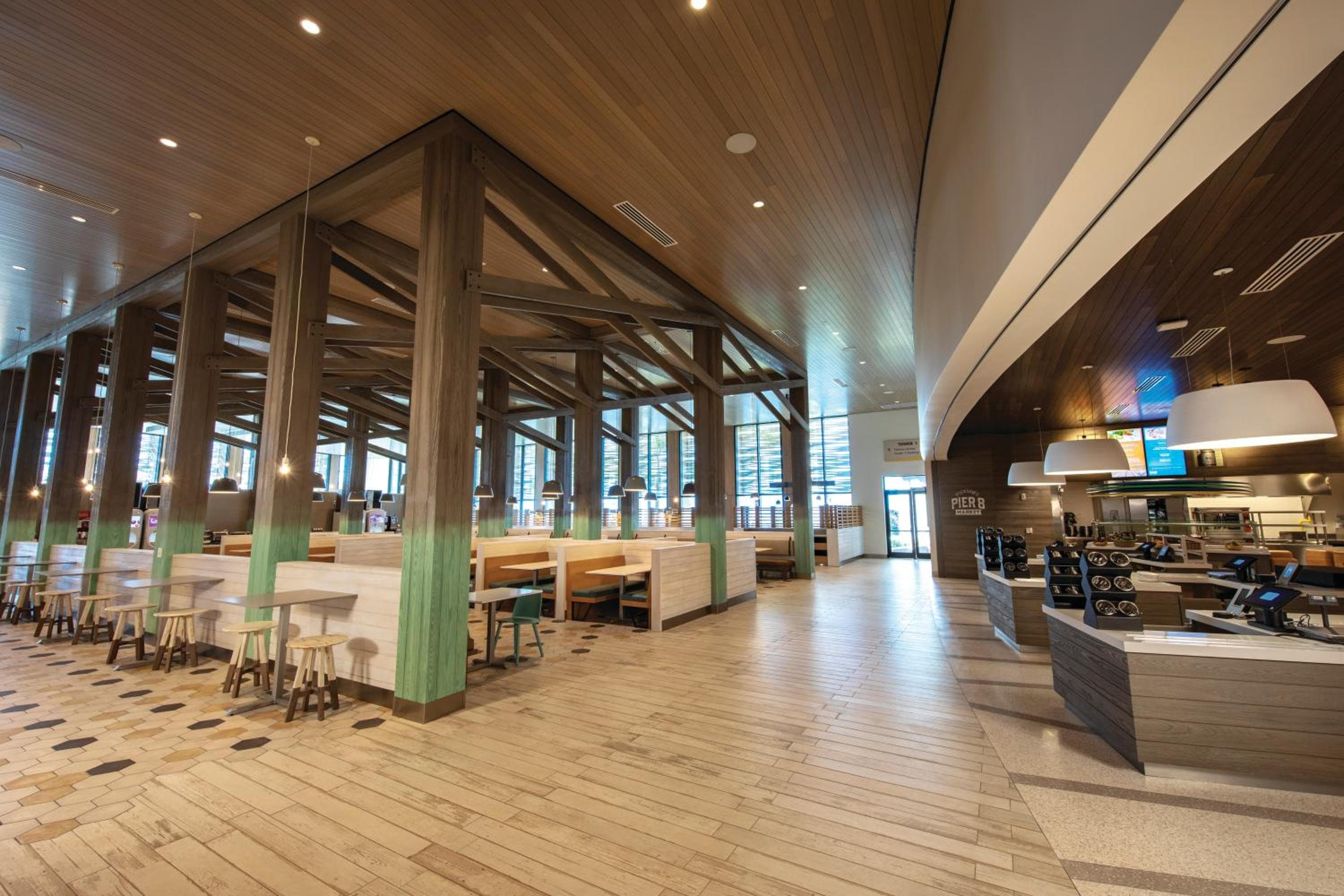 Universal's Endless Summer Resort - Dockside Inn and Suites — 12