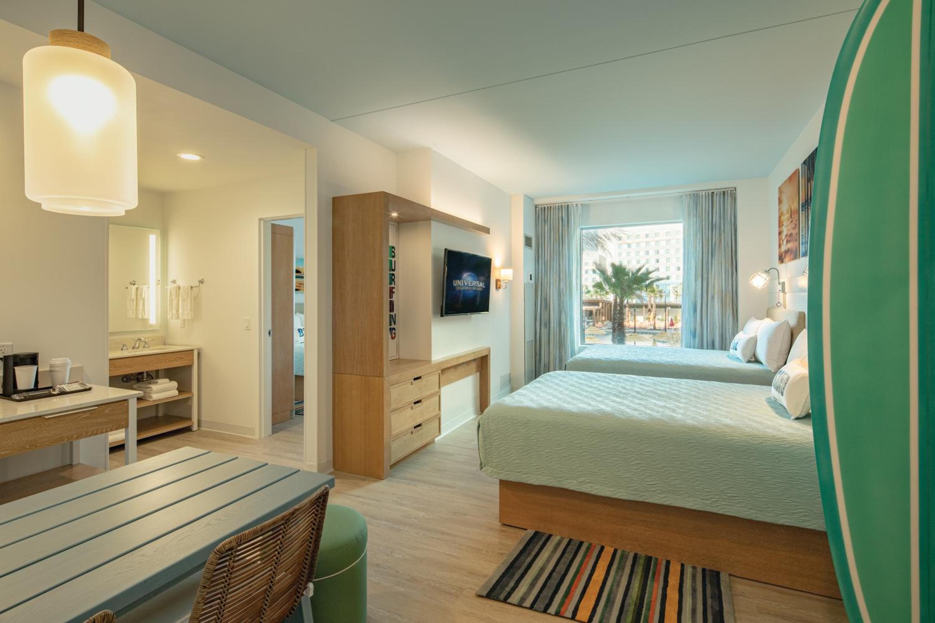 Universal's Endless Summer Resort - Dockside Inn and Suites — 21