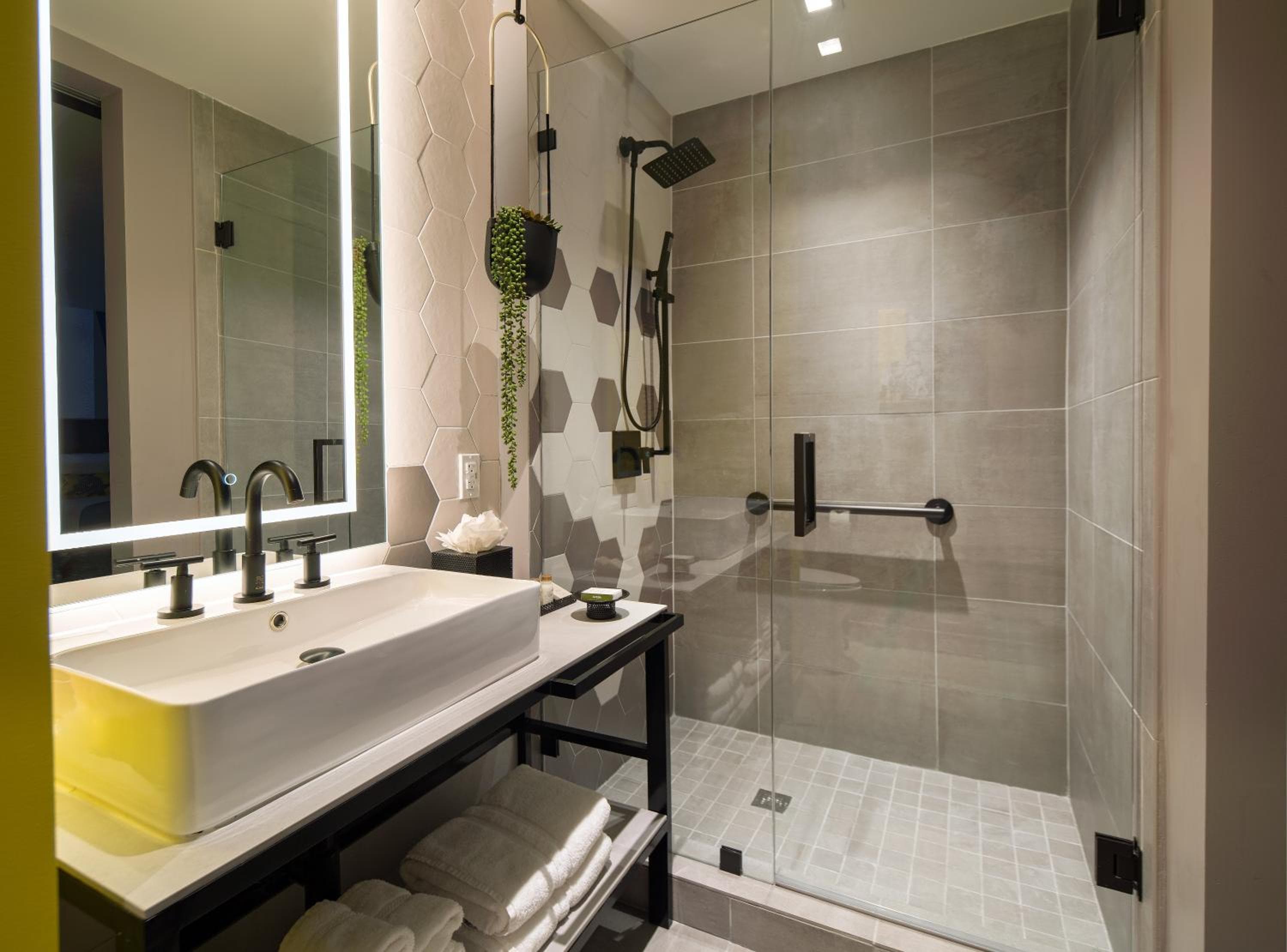 Hotel Indigo Miami Brickell, ein IHG Hotel — 4