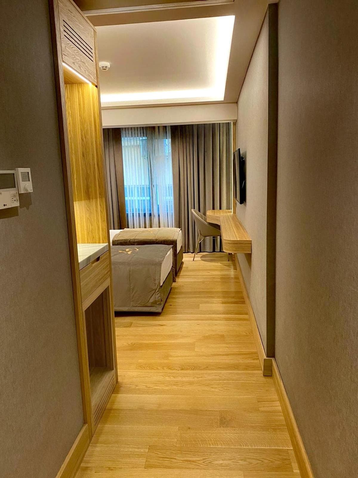 Lady Diana Hotel — 22