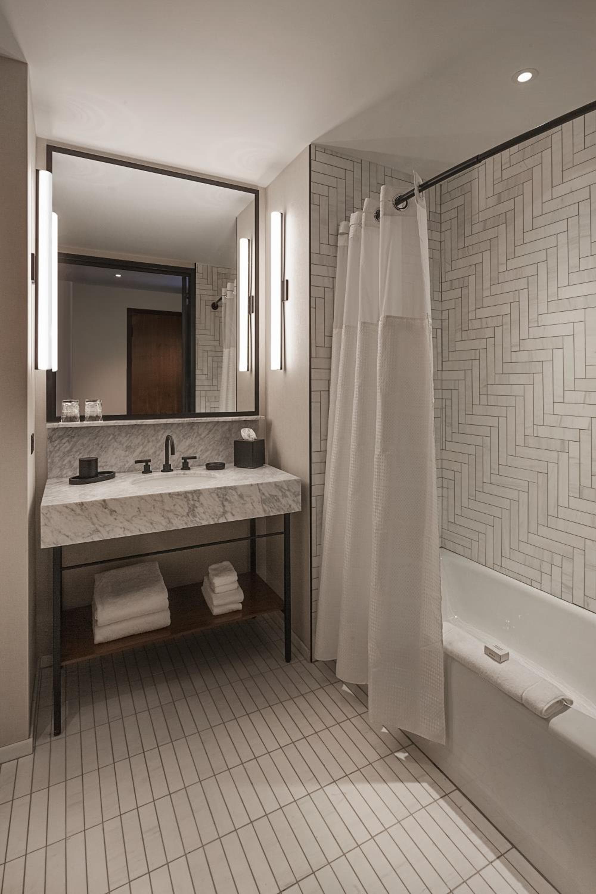 Hotel Haya — 24
