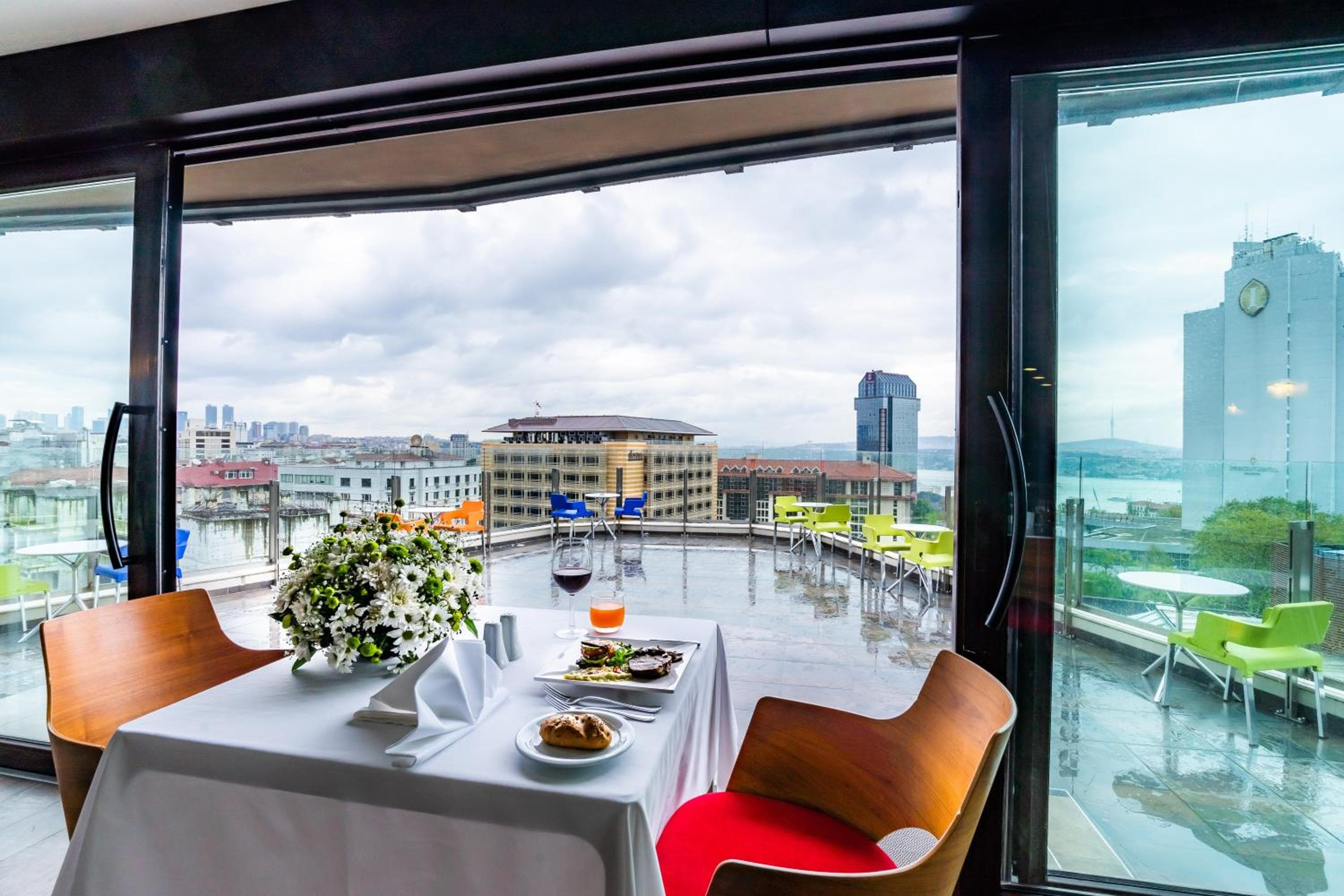 Hotel Taksim — 9