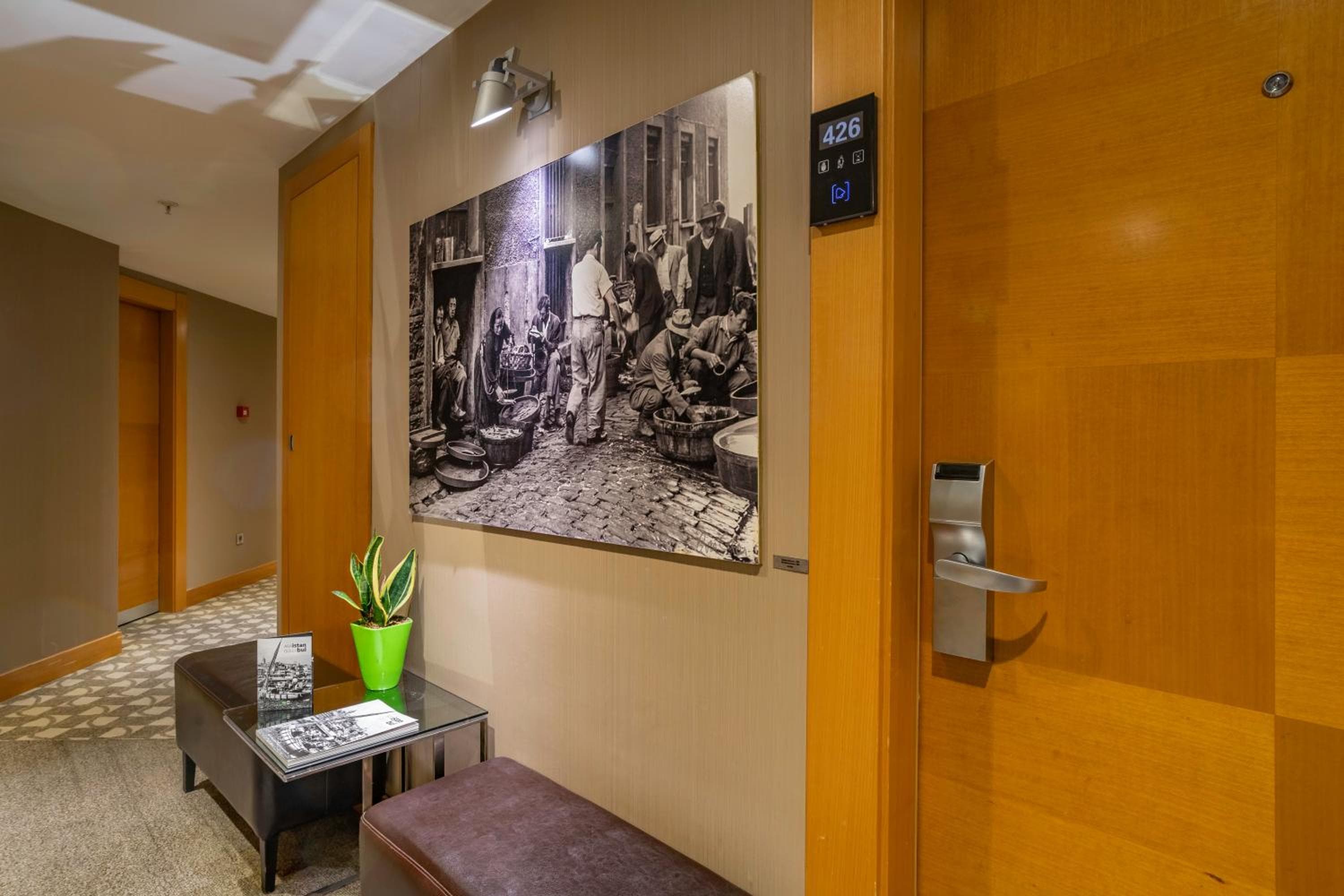 Hotel Taksim — 3