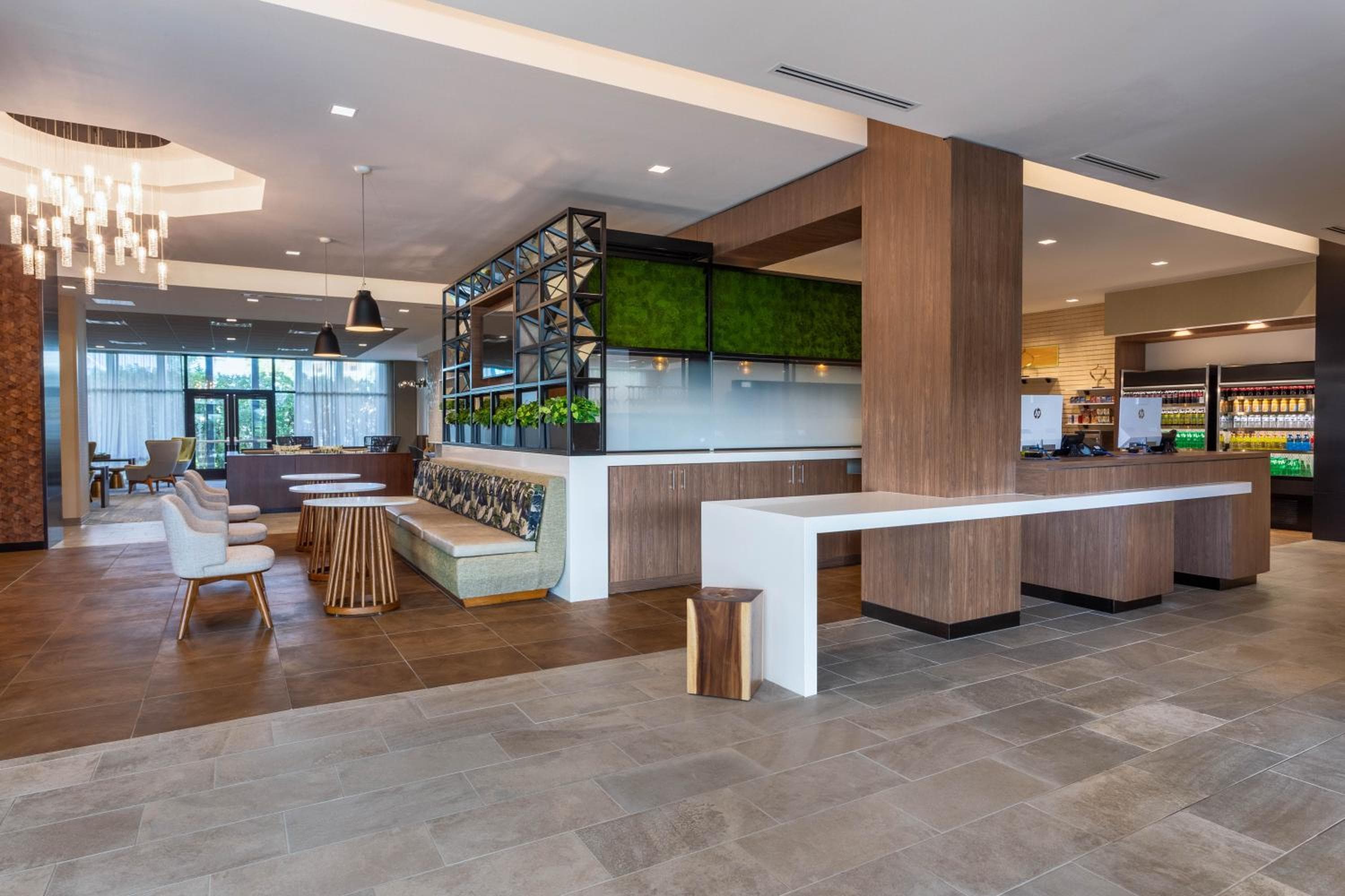 Wyndham Garden Orlando Universal / I Drive — 10