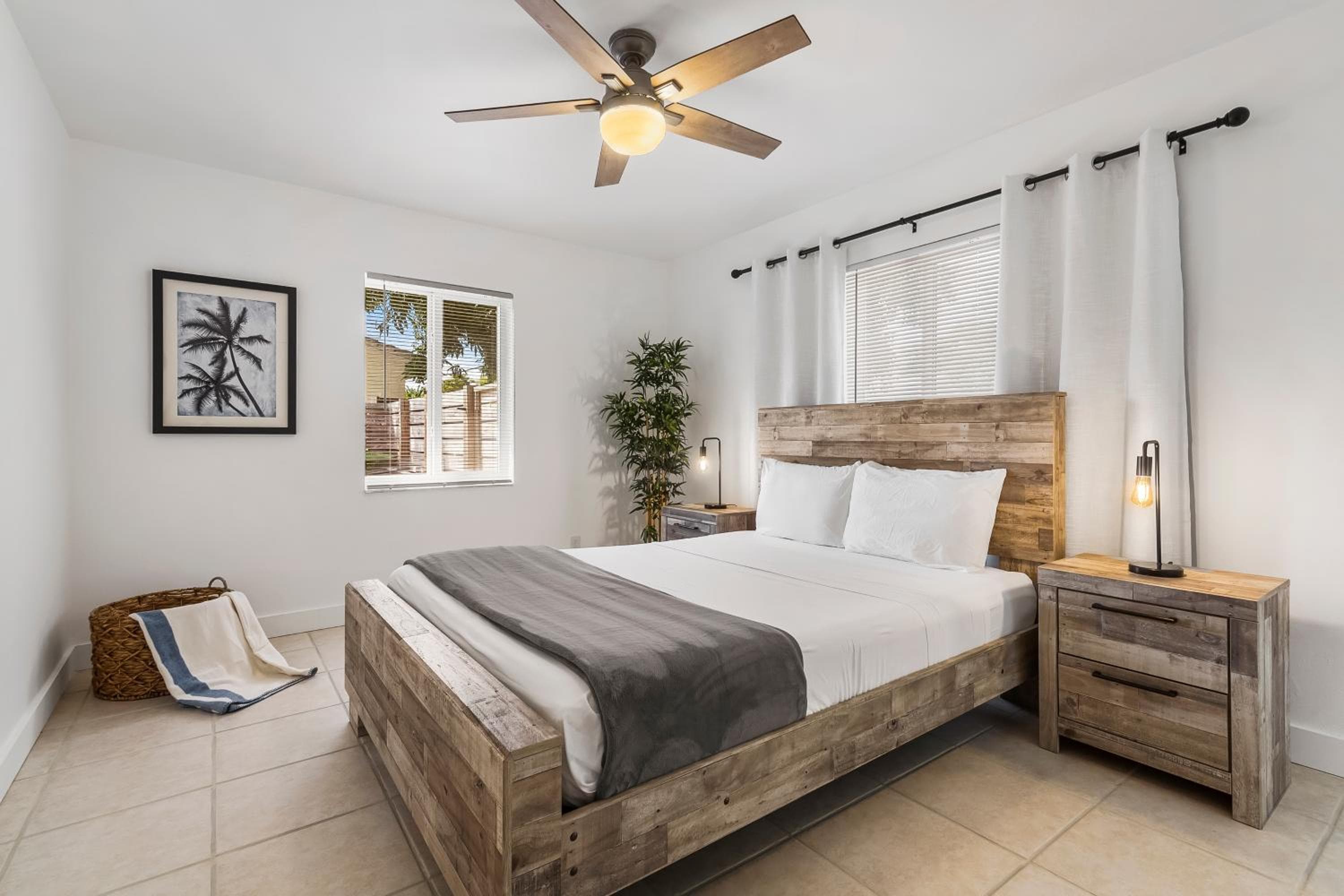 Alani Bay Premium Condos — 16