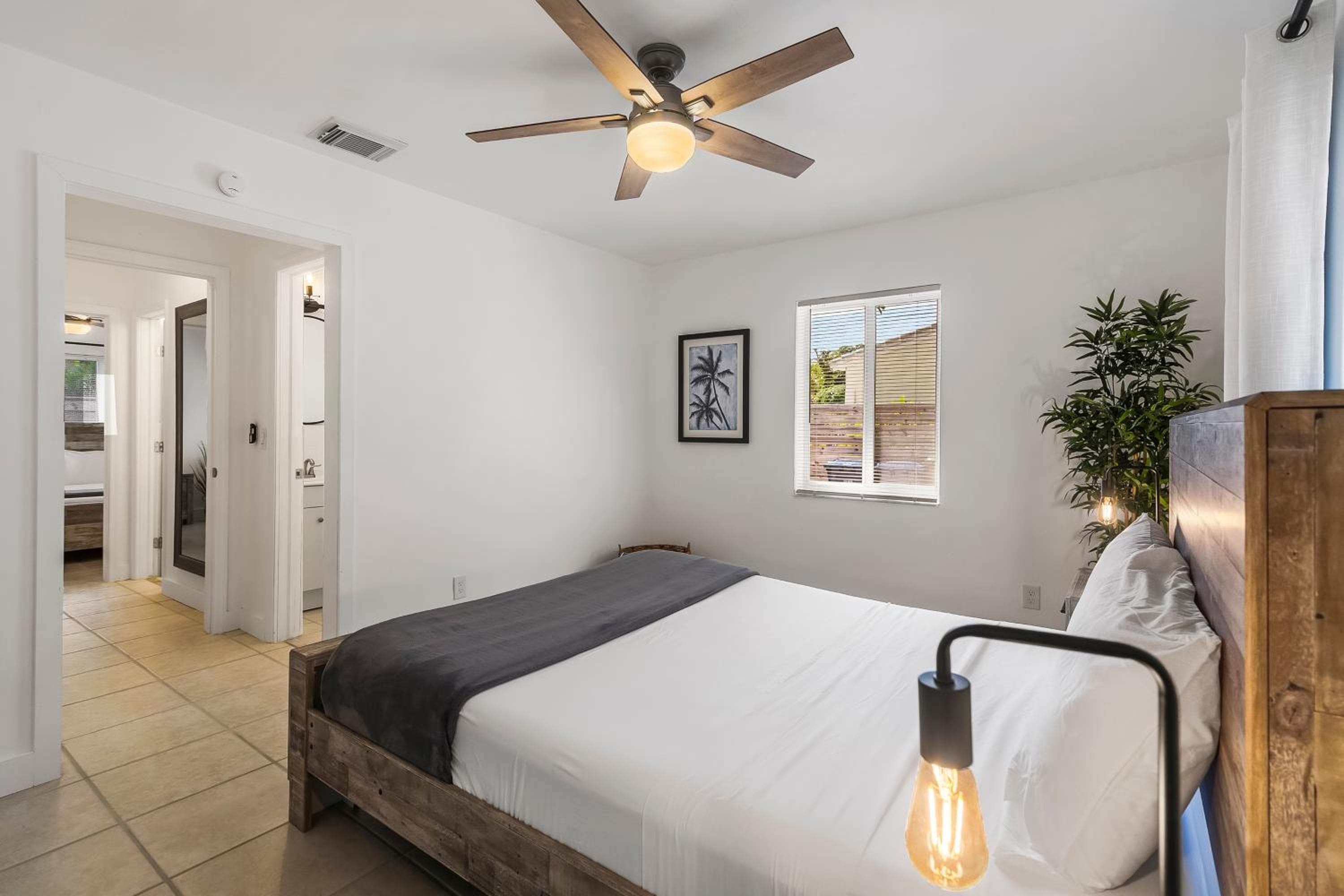 Alani Bay Premium Condos — 5