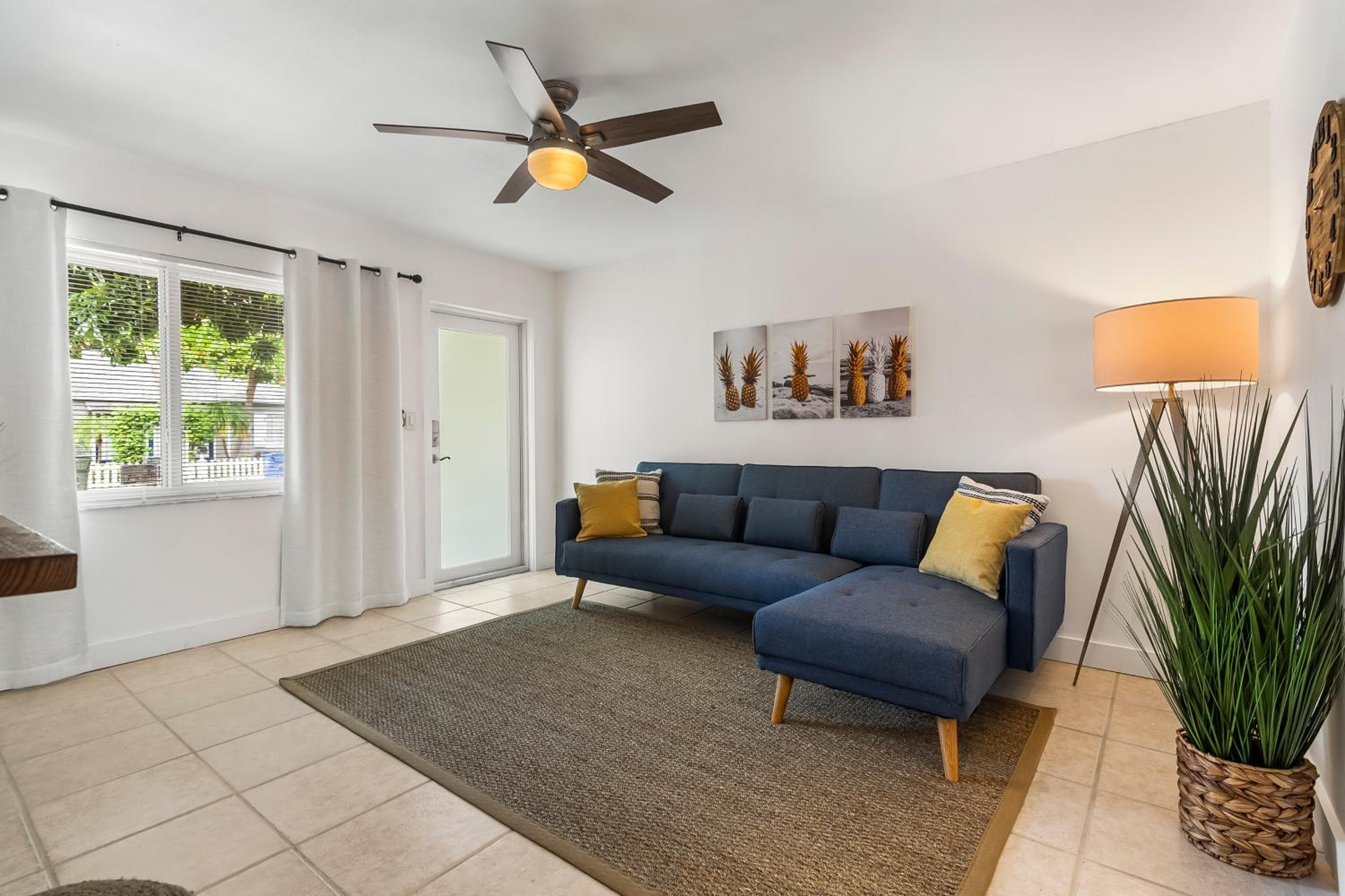 Alani Bay Premium Condos — 6