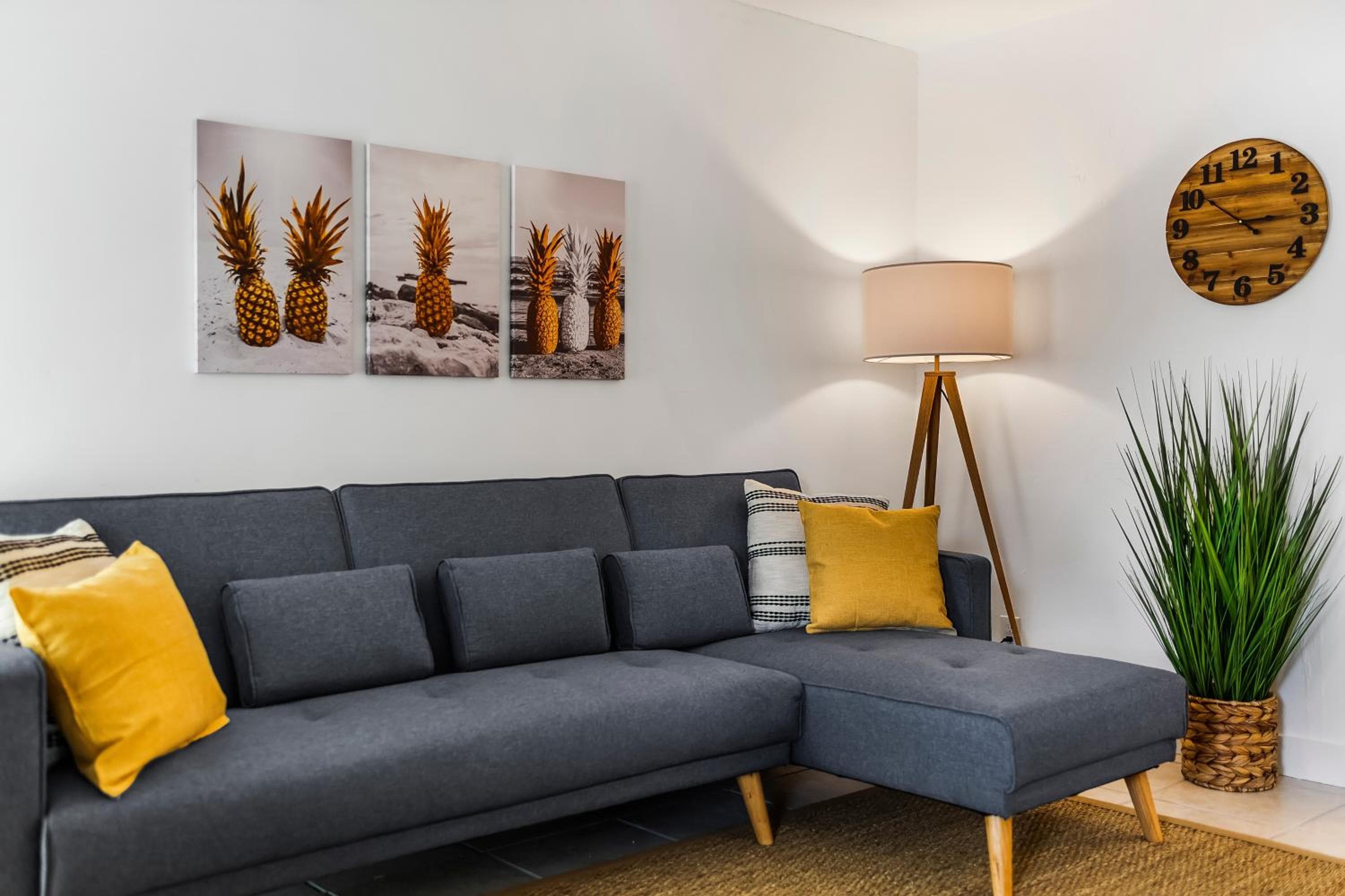 Alani Bay Premium Condos — 11