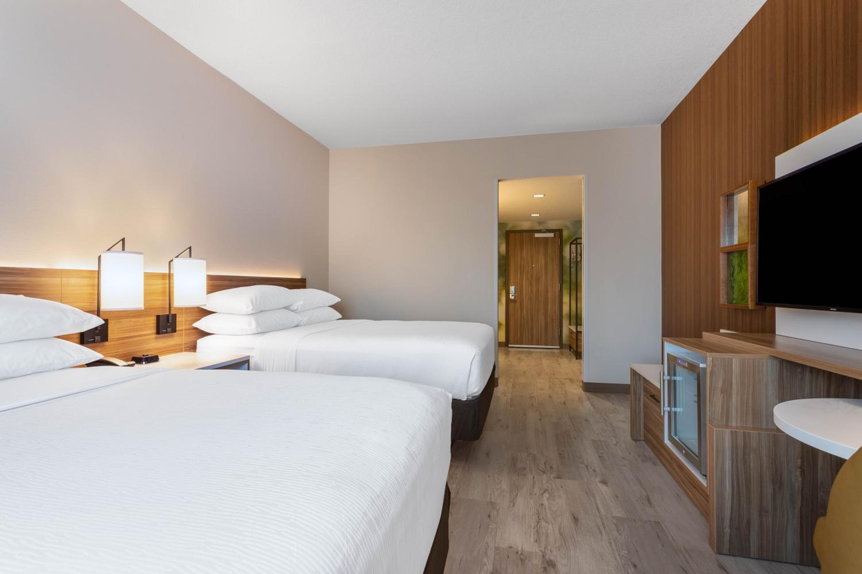 Wyndham Garden Orlando Universal / I Drive — 2