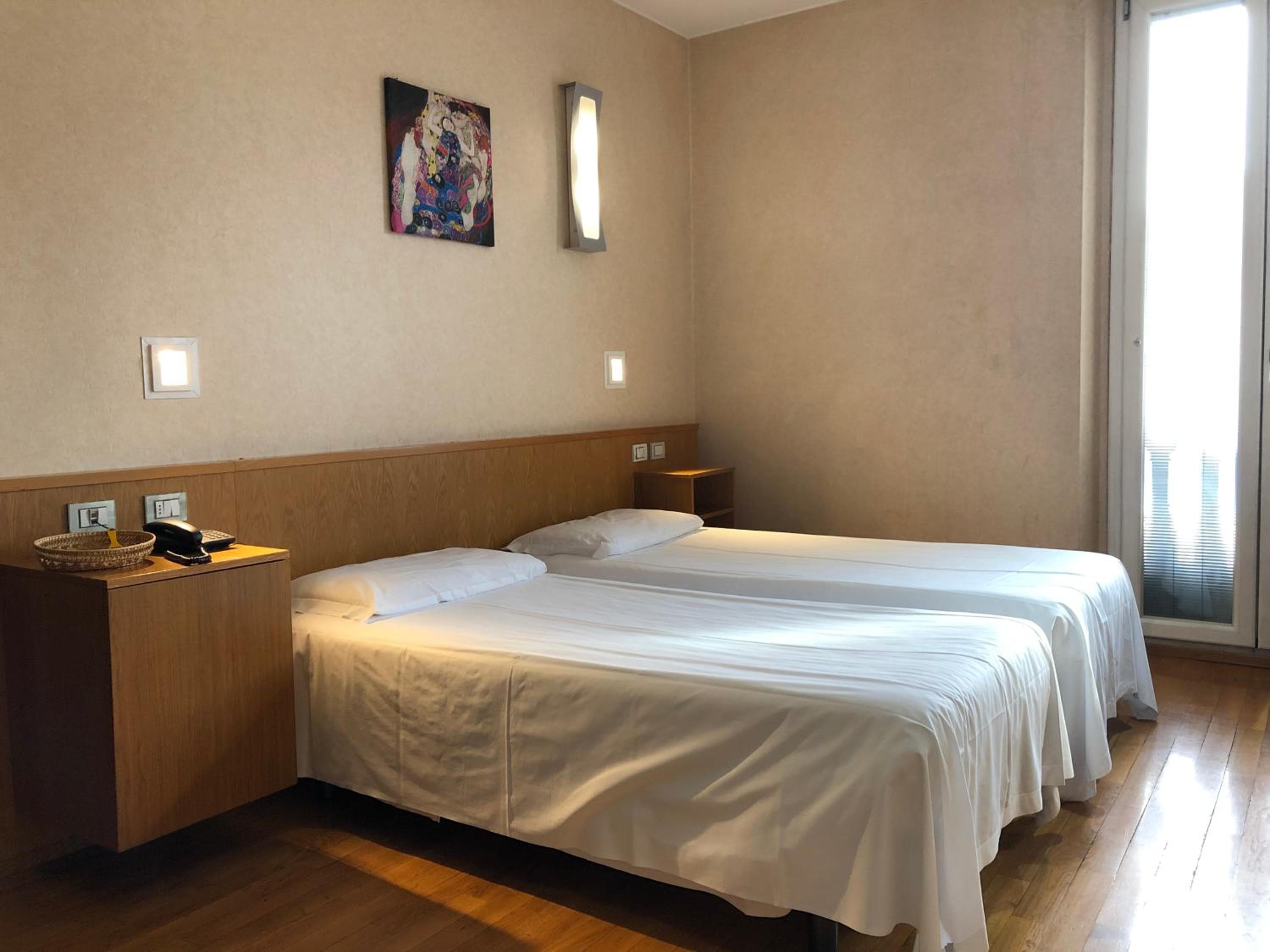 Eurohotel — 4