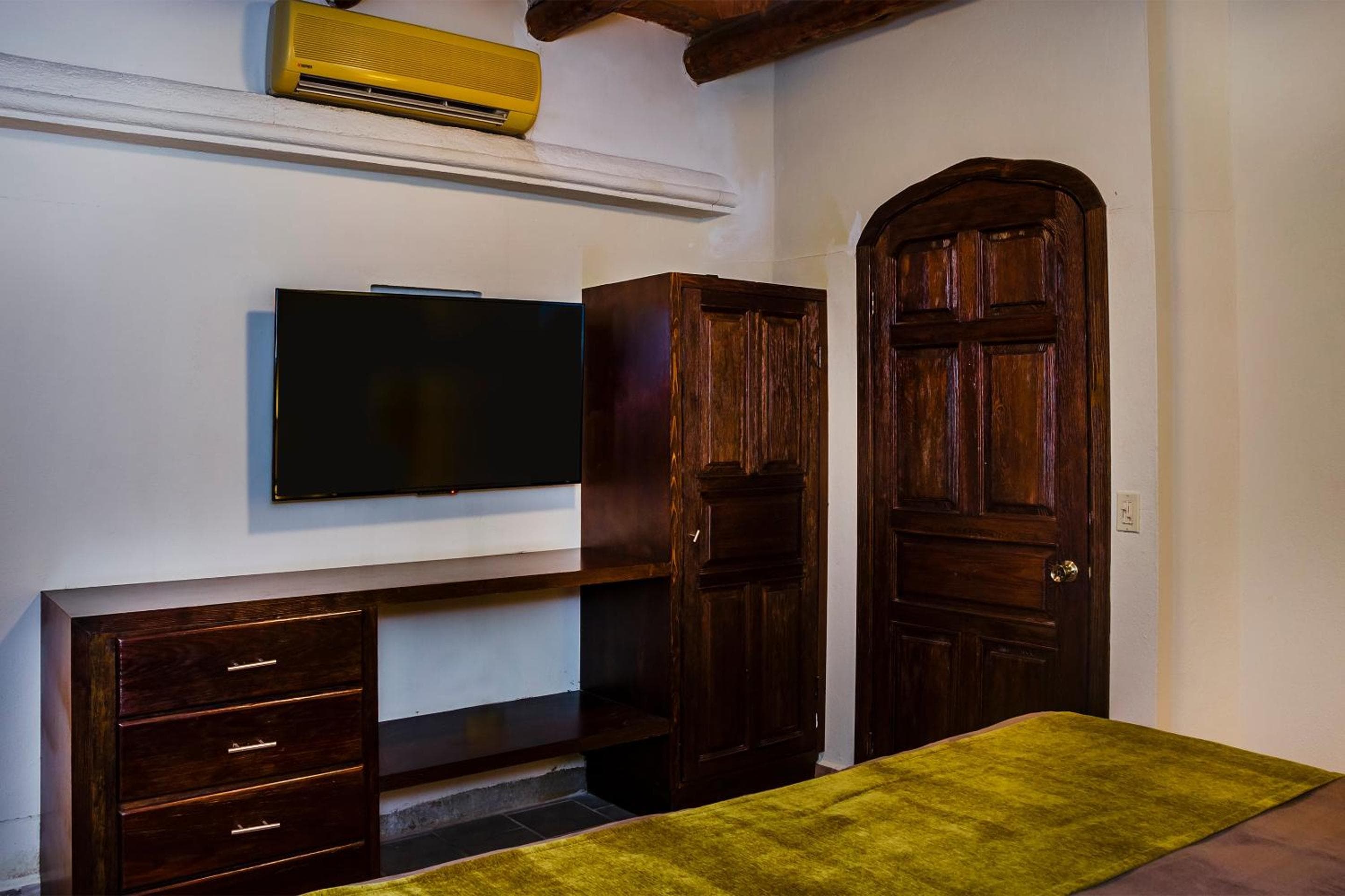 Castillo Blarney Inn — 20