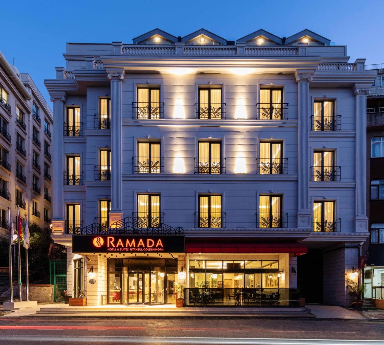 Ramada by Wyndham Istanbul Golden Horn — 23