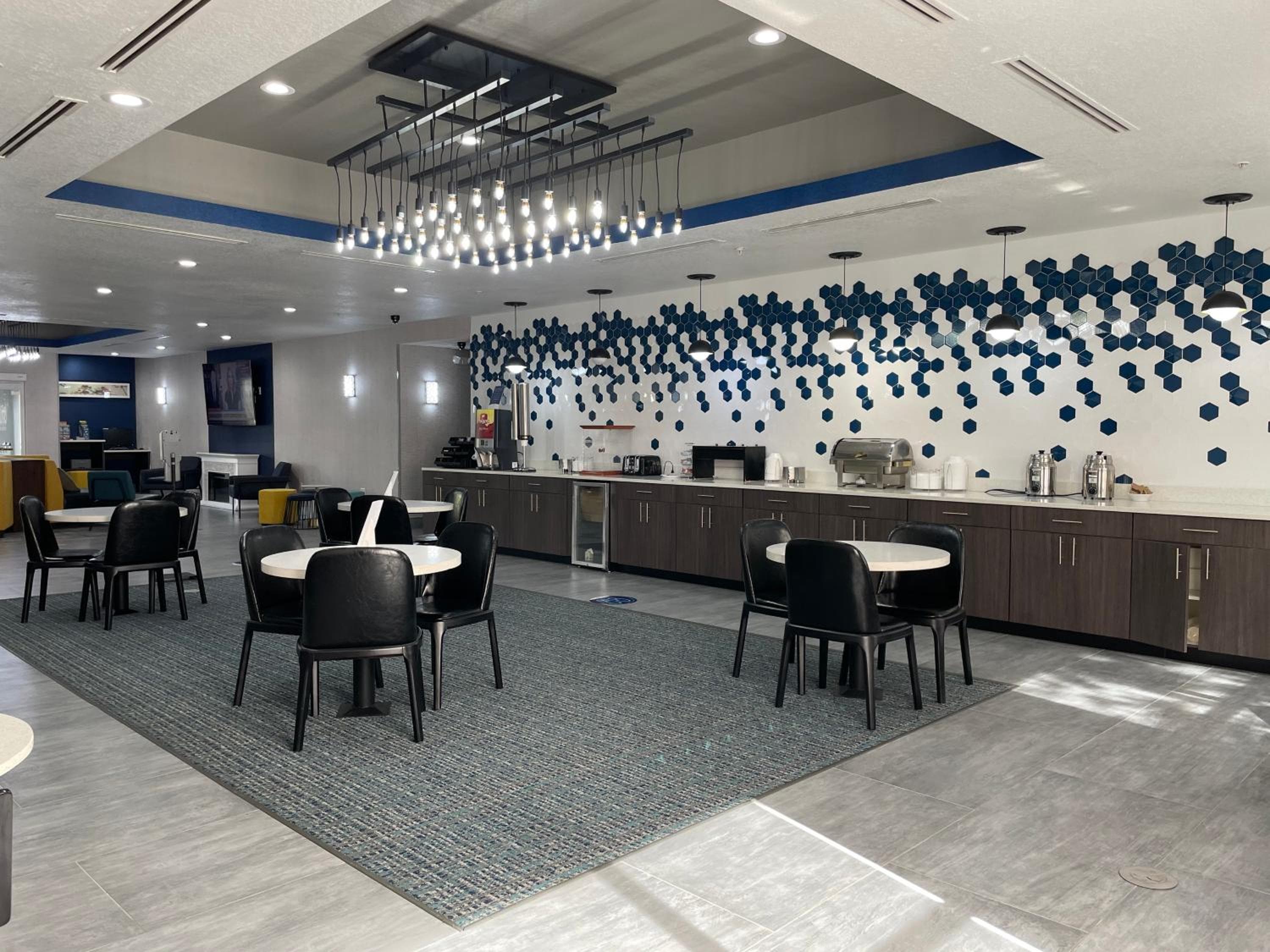 La Quinta del Wyndham Tampa Central — 7