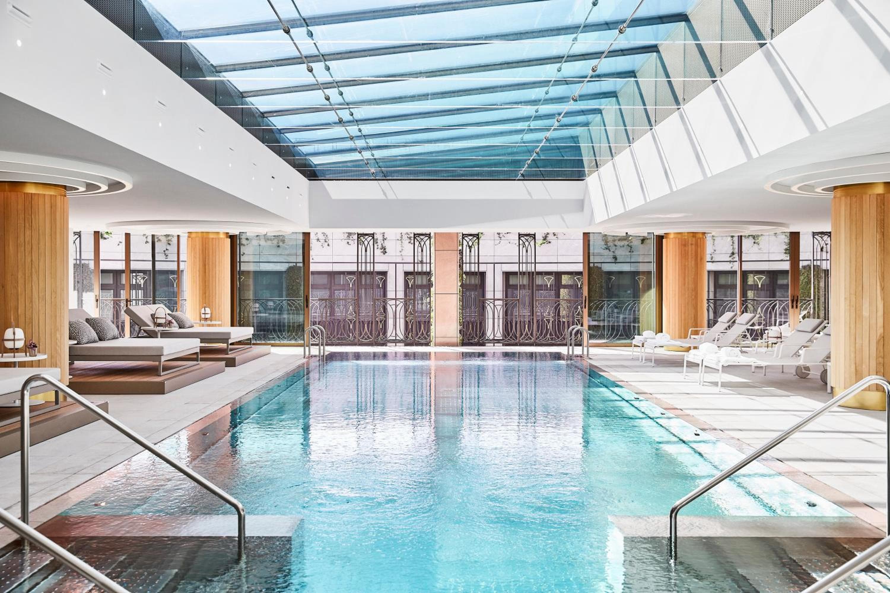 Four Seasons Hotel Madrid — 26