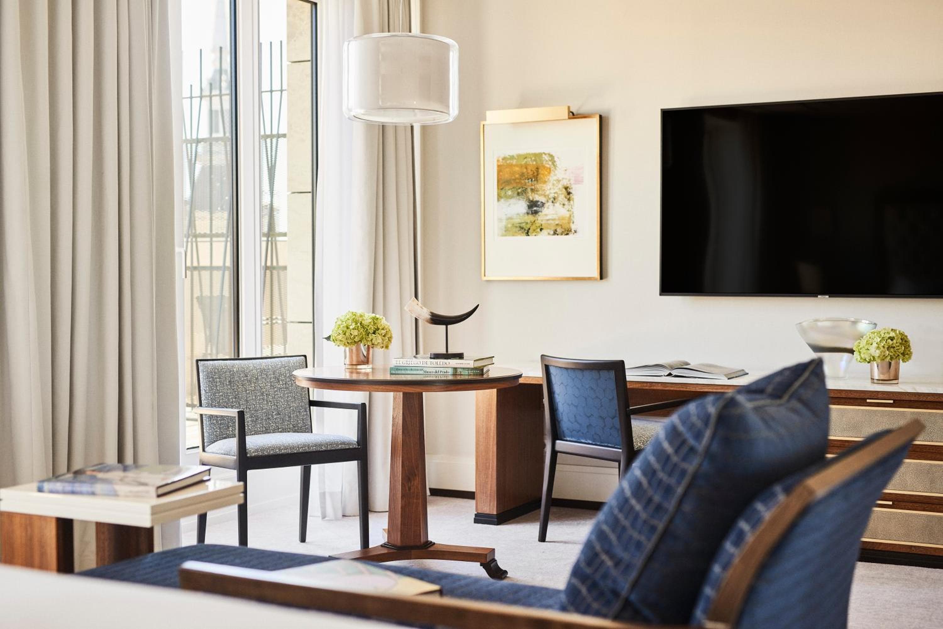 Four Seasons Hotel Madrid — 13