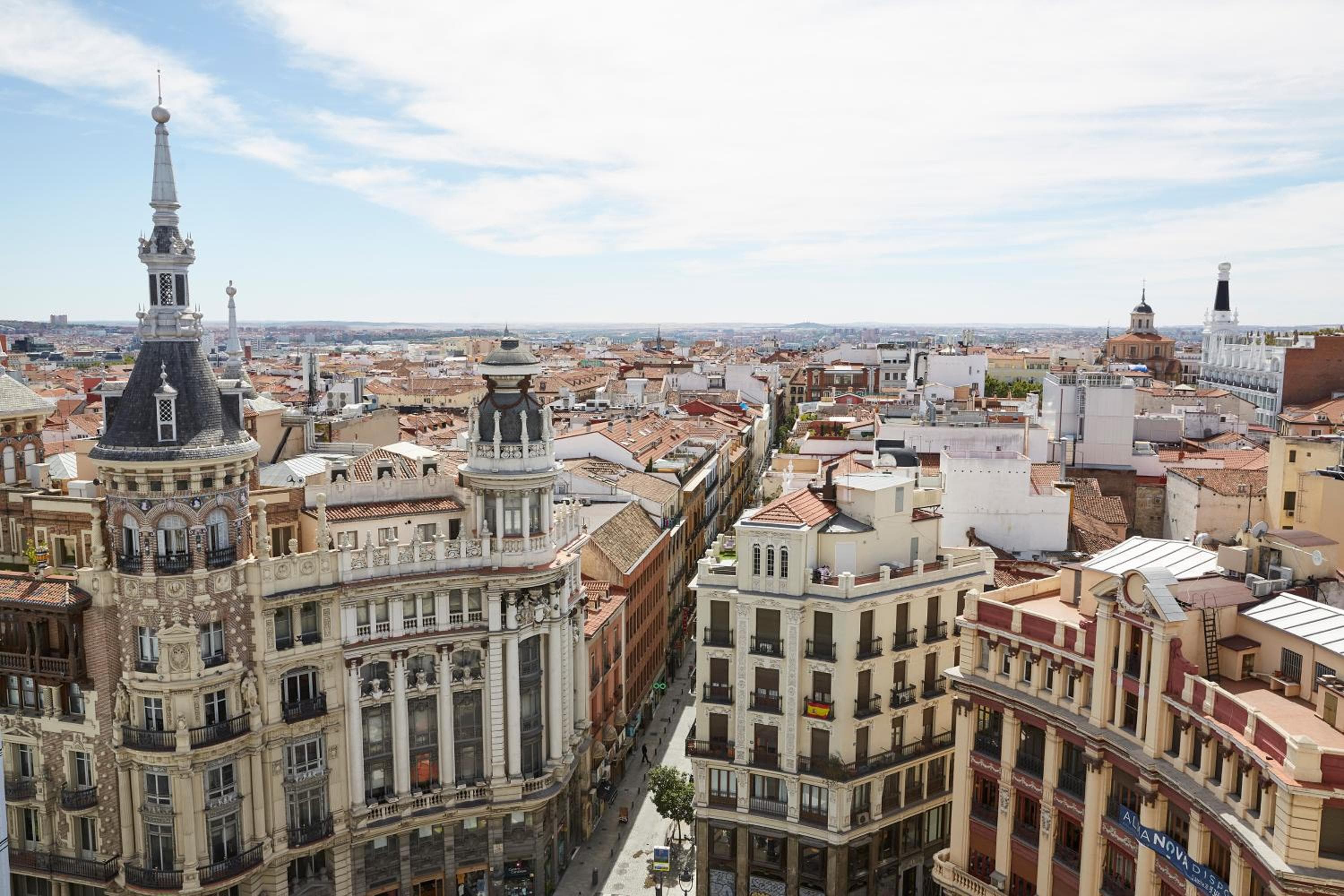 Four Seasons Hotel Madrid — 19