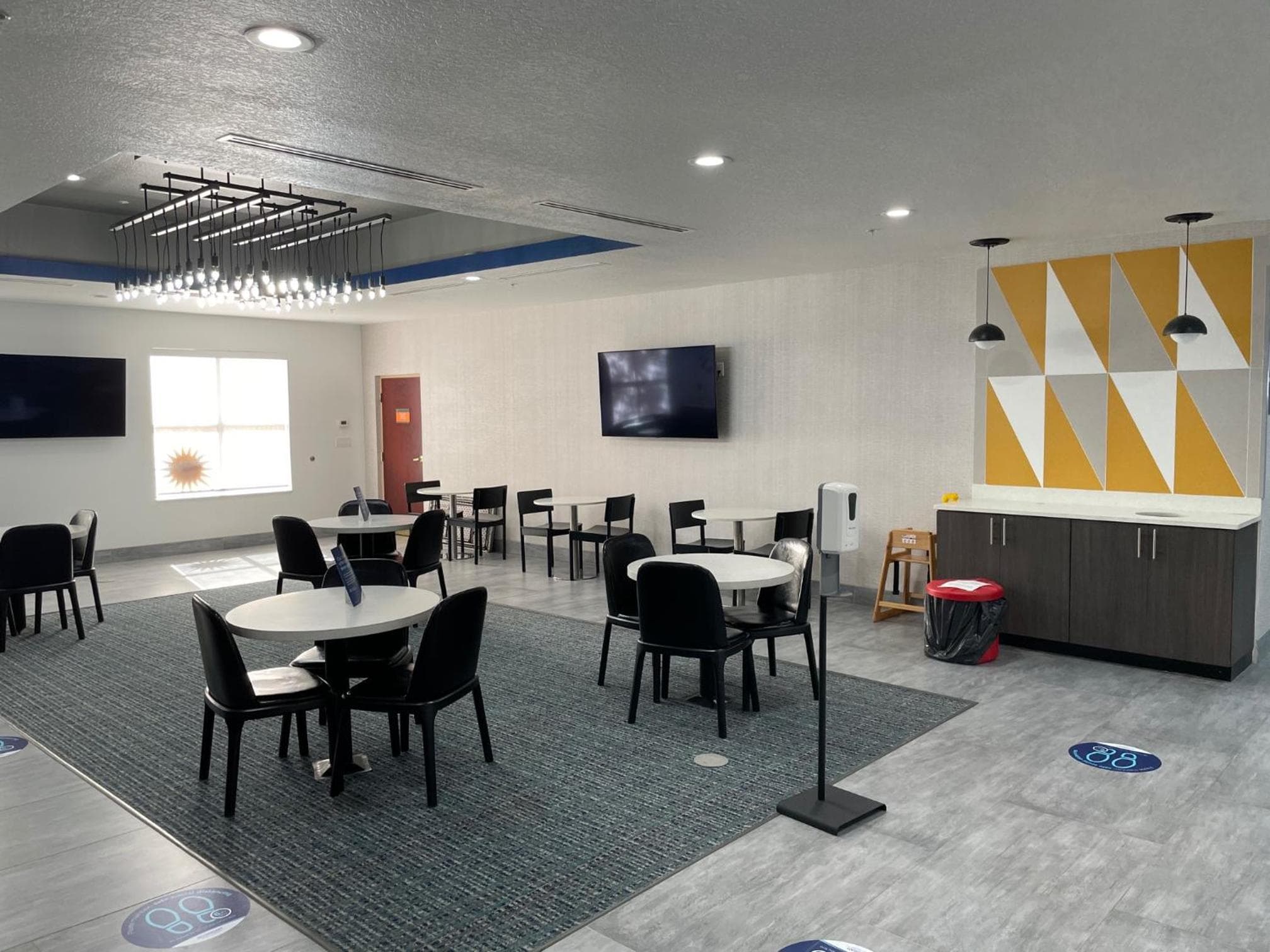 La Quinta del Wyndham Tampa Central — 16
