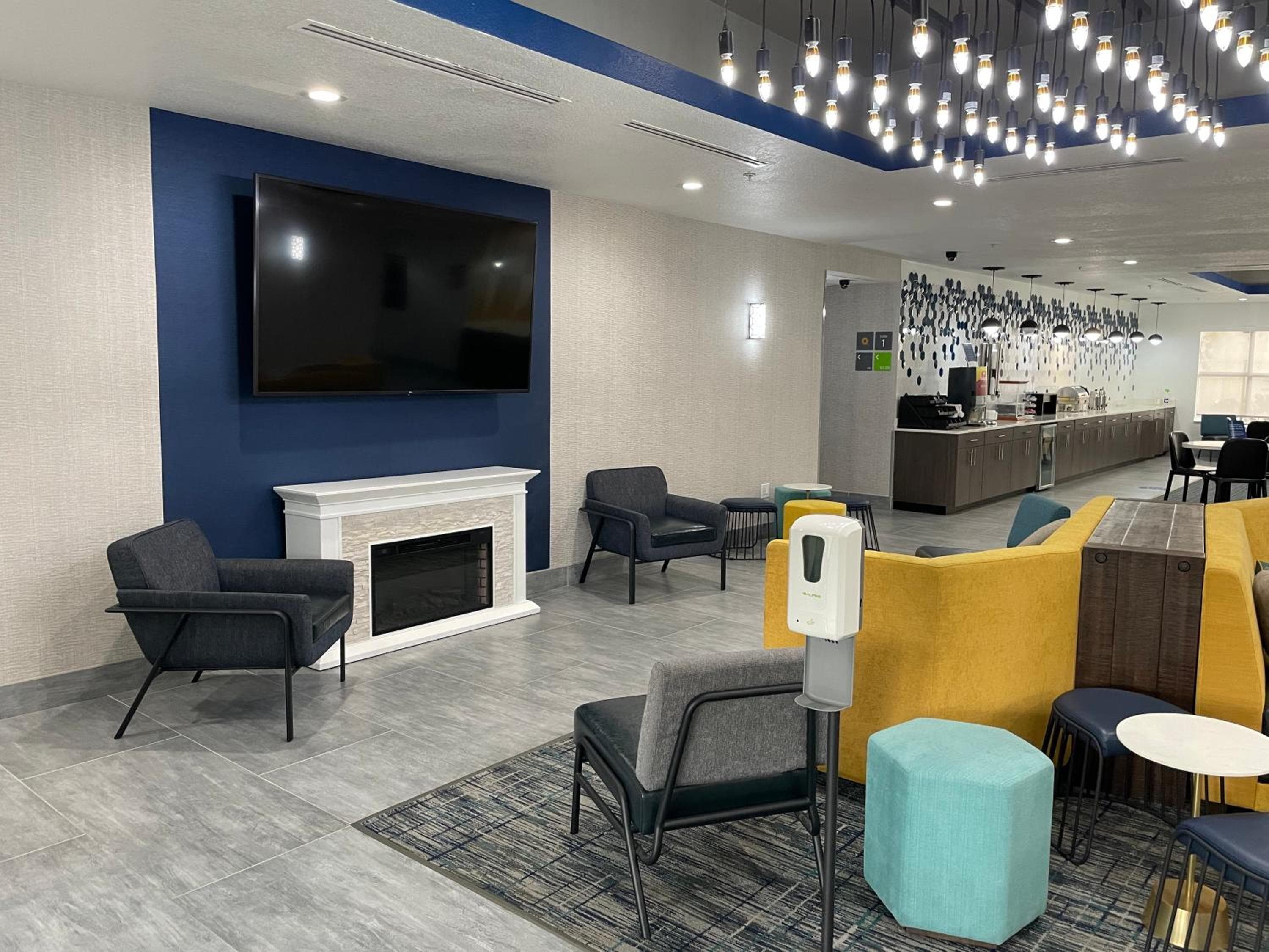 La Quinta del Wyndham Tampa Central — 18