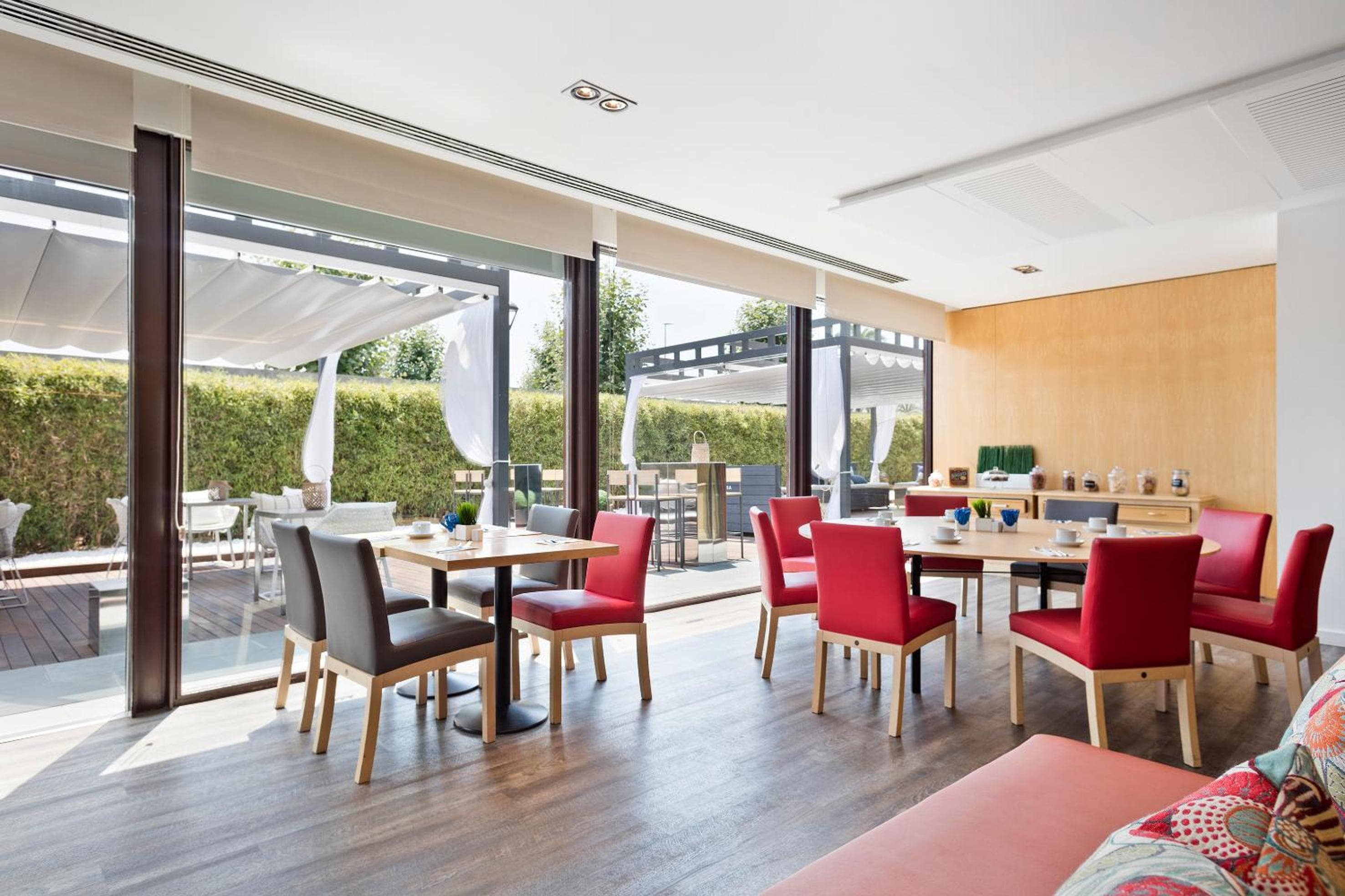 INNSiDE by Meliá Barcelona Aeropuerto — 2