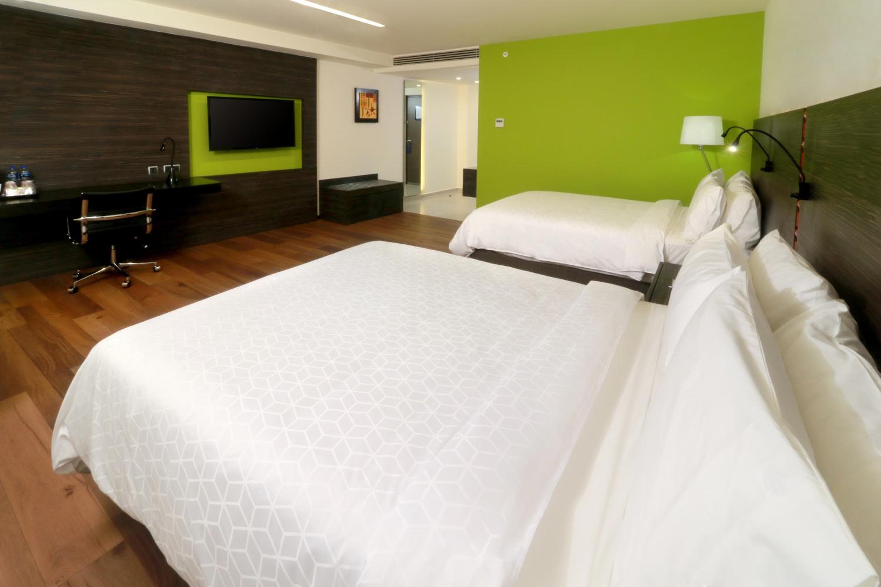 Holiday Inn Express Mexico Aeropuerto, un hotel IHG — 8