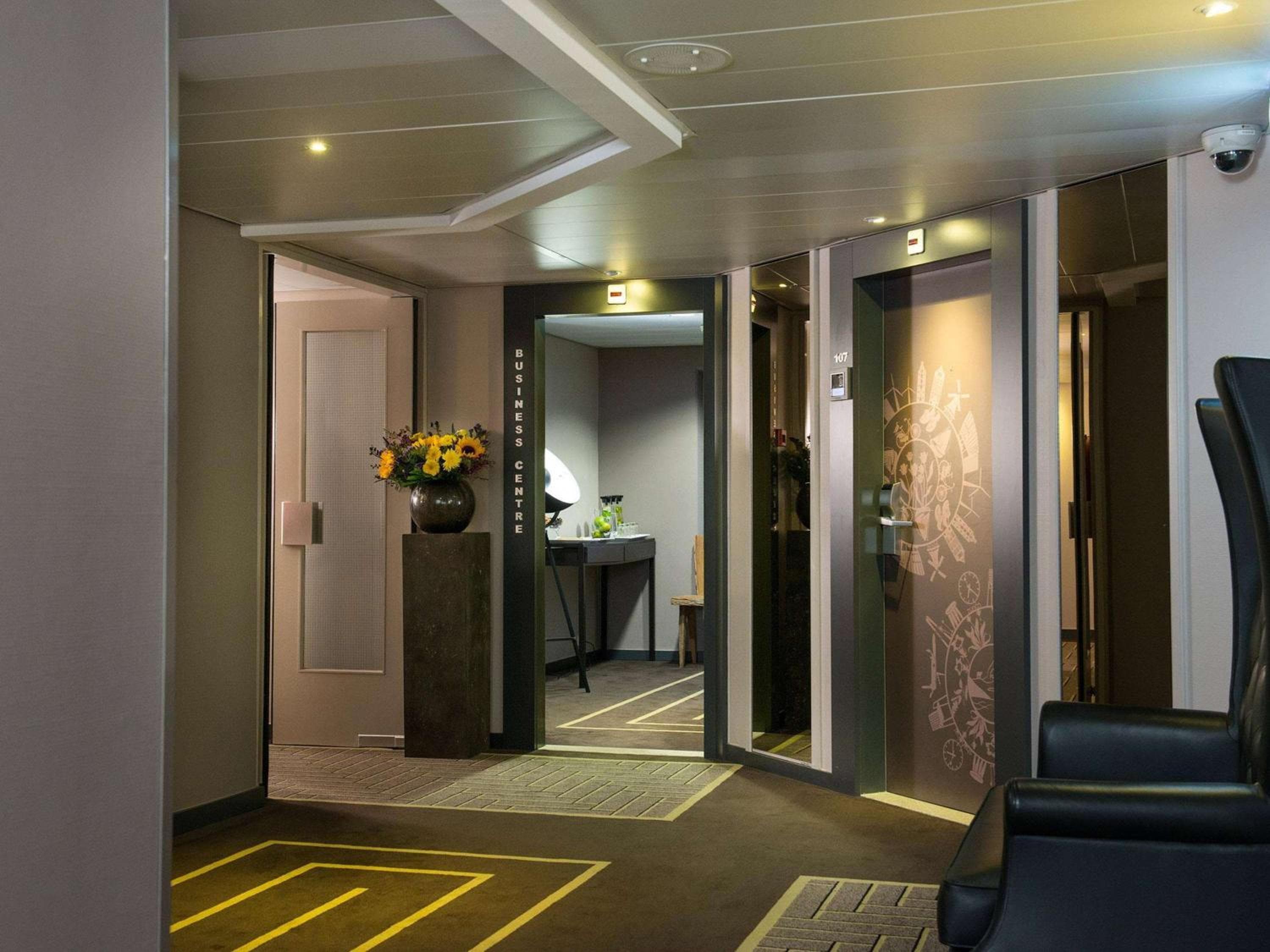 Swissôtel Amsterdam — 28