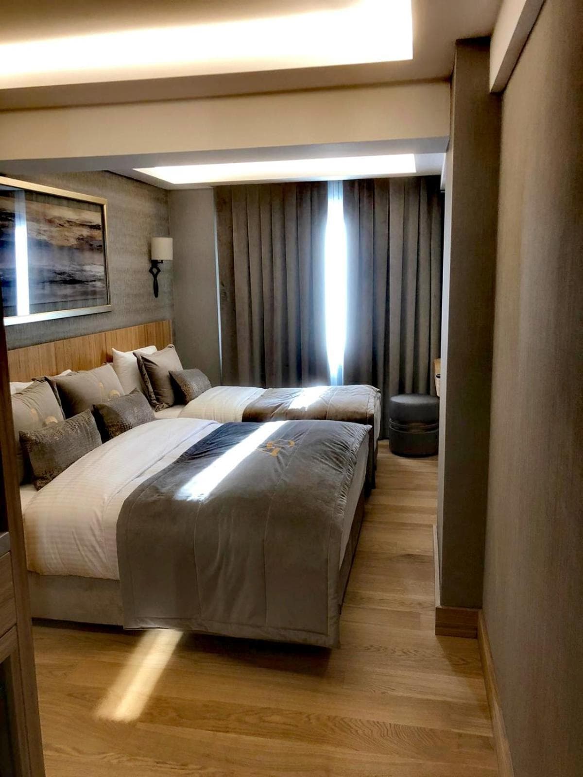 Lady Diana Hotel — 30