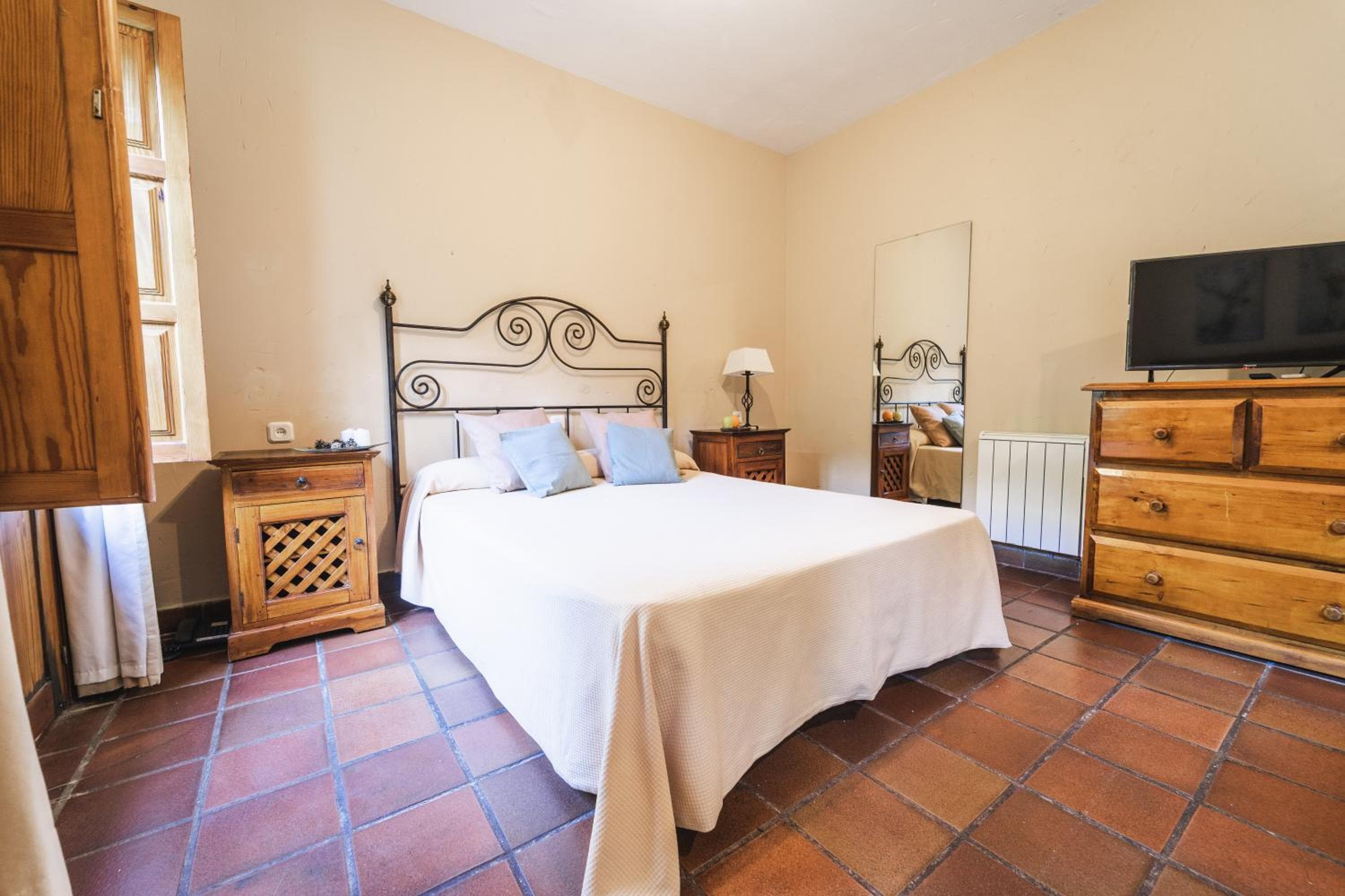 Hotel Humaina — 22